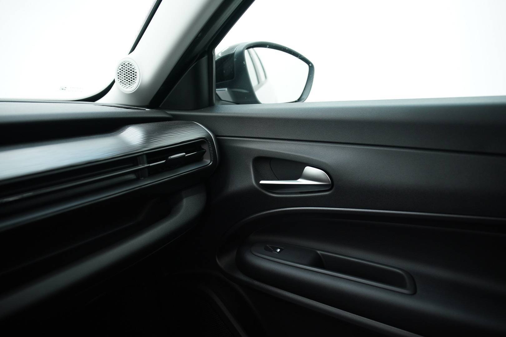 JEEP Avenger - Foto 20