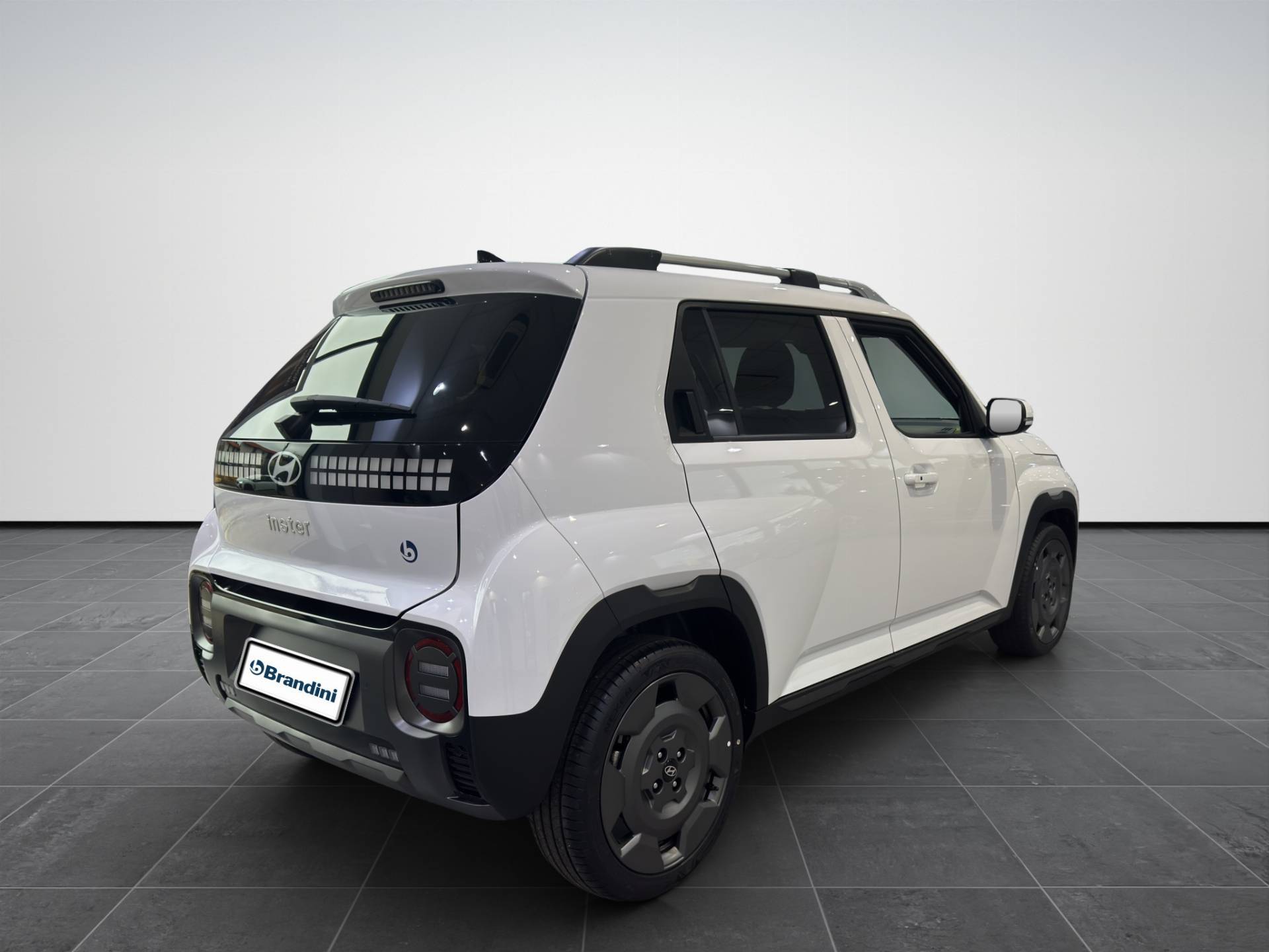 HYUNDAI Inster Inster Cross 49kWh usata in pronta consegna - Brandini