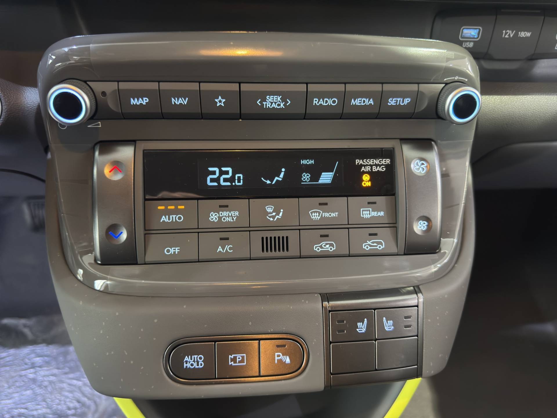 HYUNDAI Inster Inster Cross 49kWh usata in pronta consegna - Brandini