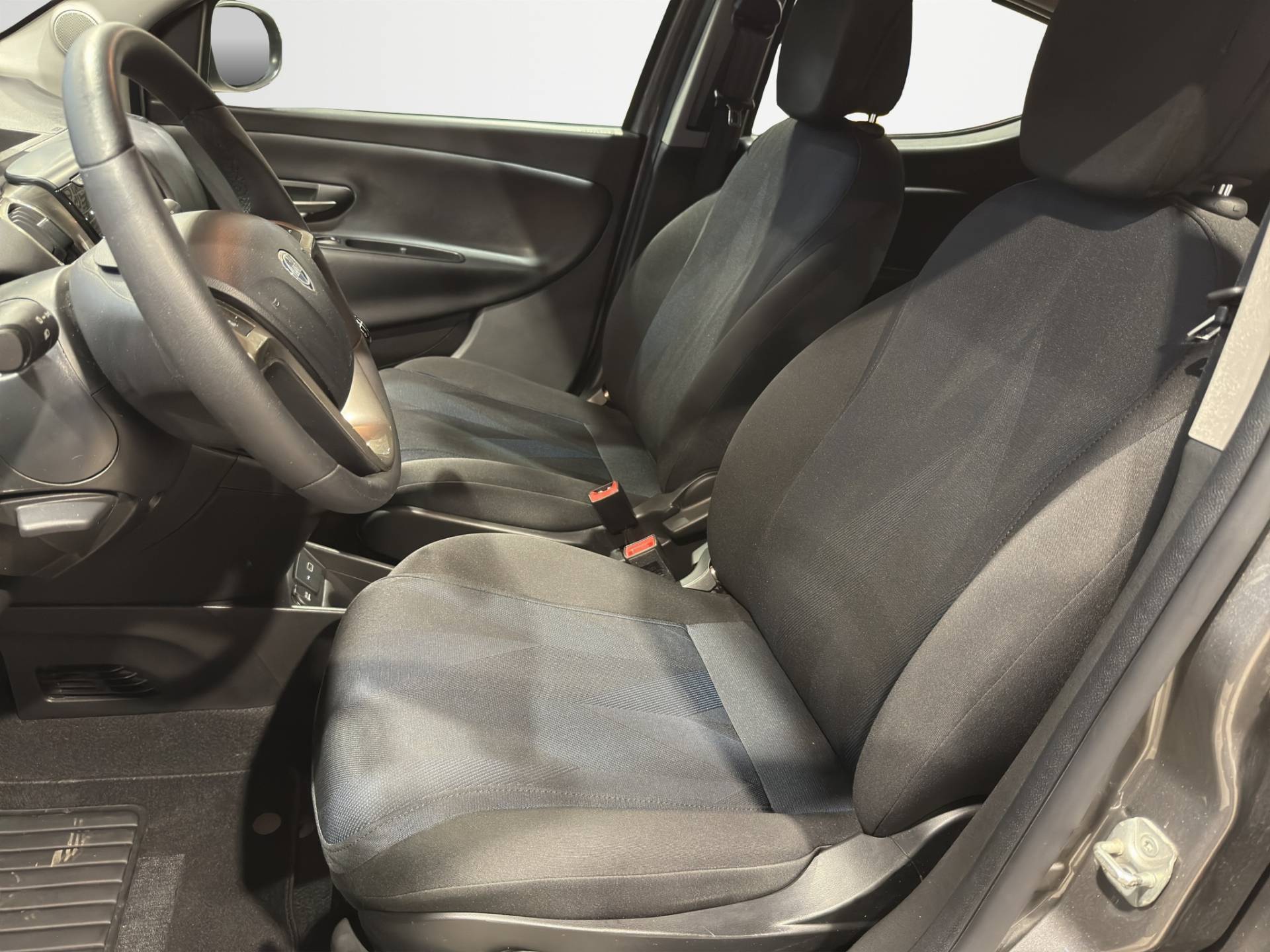 LANCIA Ypsilon - Foto 7