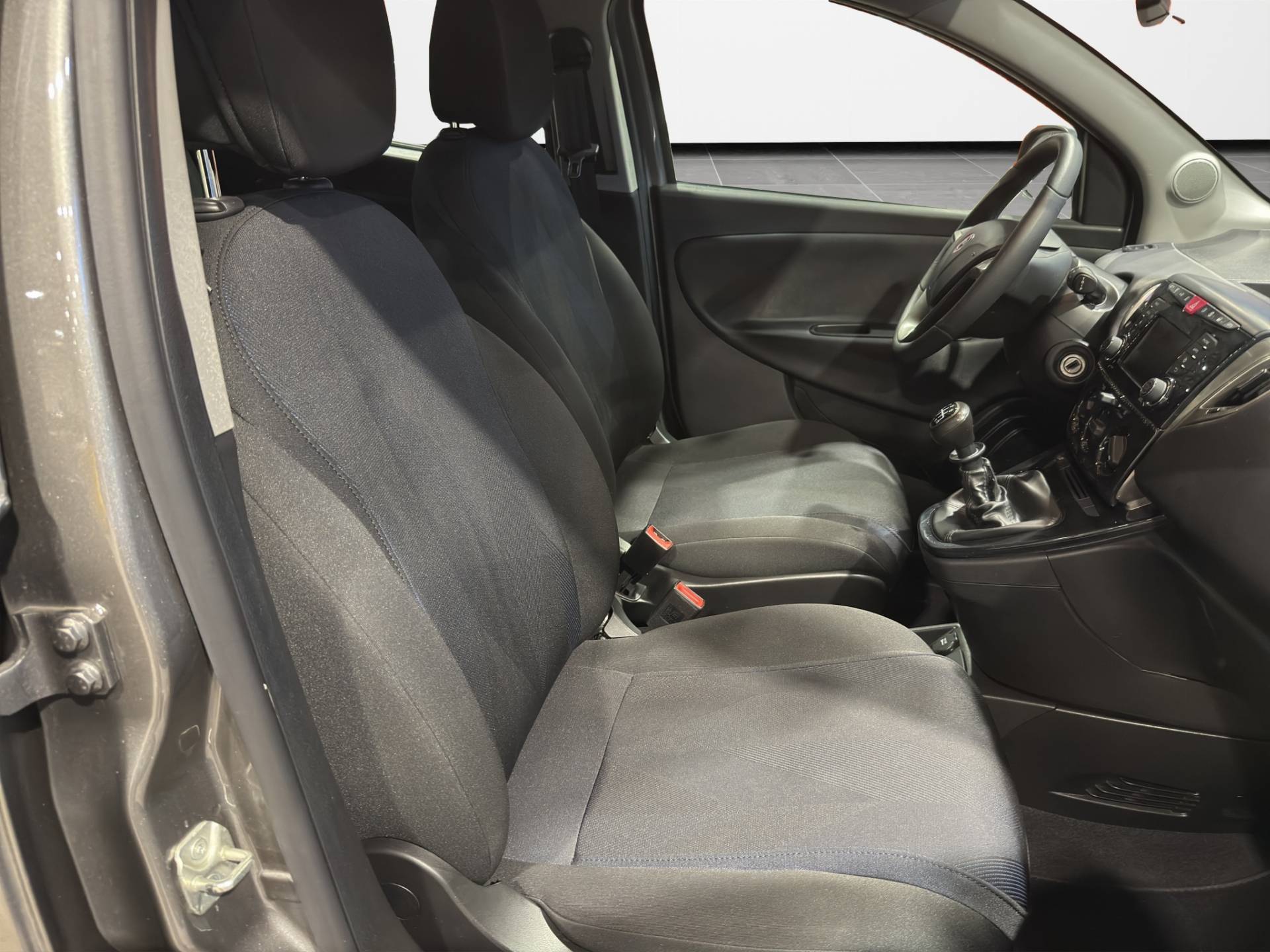 LANCIA Ypsilon - Foto 15