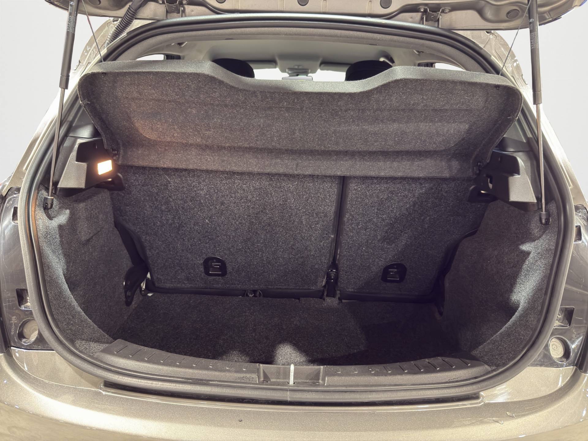 LANCIA Ypsilon - Foto 18