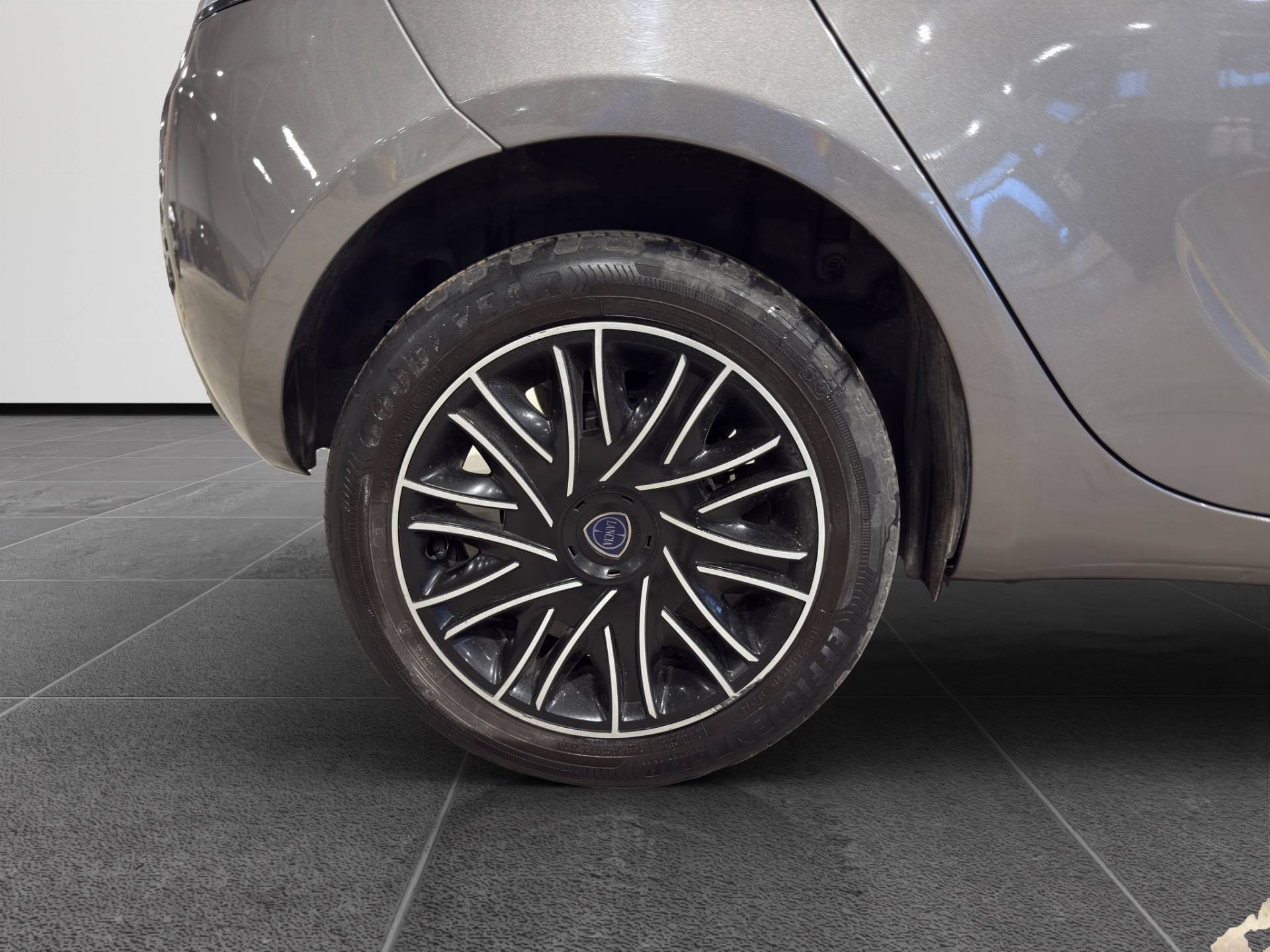 LANCIA Ypsilon - Foto 21