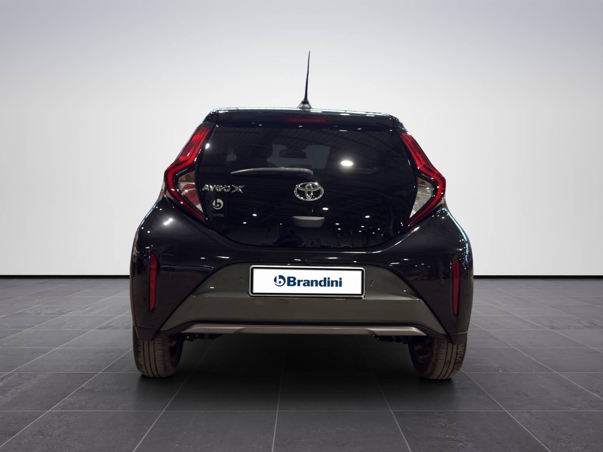 Auto Venduta - TOYOTA Aygo Aygo X 1.0 Lounge 72cv usata in pronta consegna - Brandini