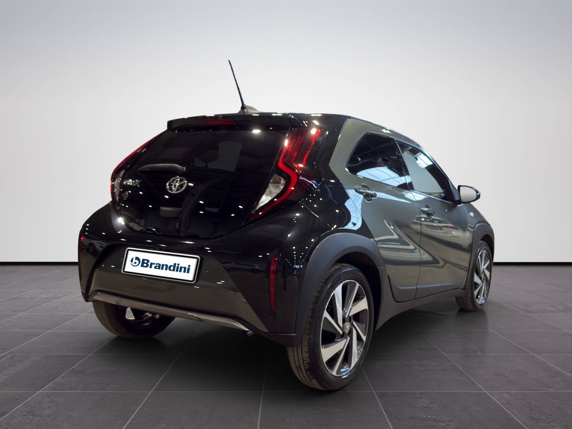Auto Venduta - TOYOTA Aygo Aygo X 1.0 Lounge 72cv usata in pronta consegna - Brandini