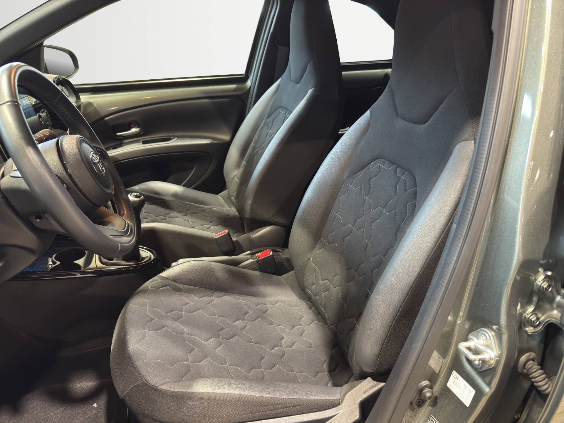 Auto Venduta - TOYOTA Aygo Aygo X 1.0 Lounge 72cv usata in pronta consegna - Brandini