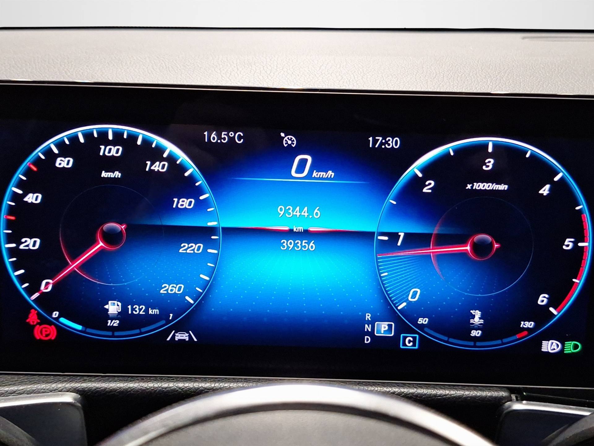 MERCEDES GLB - Foto 10