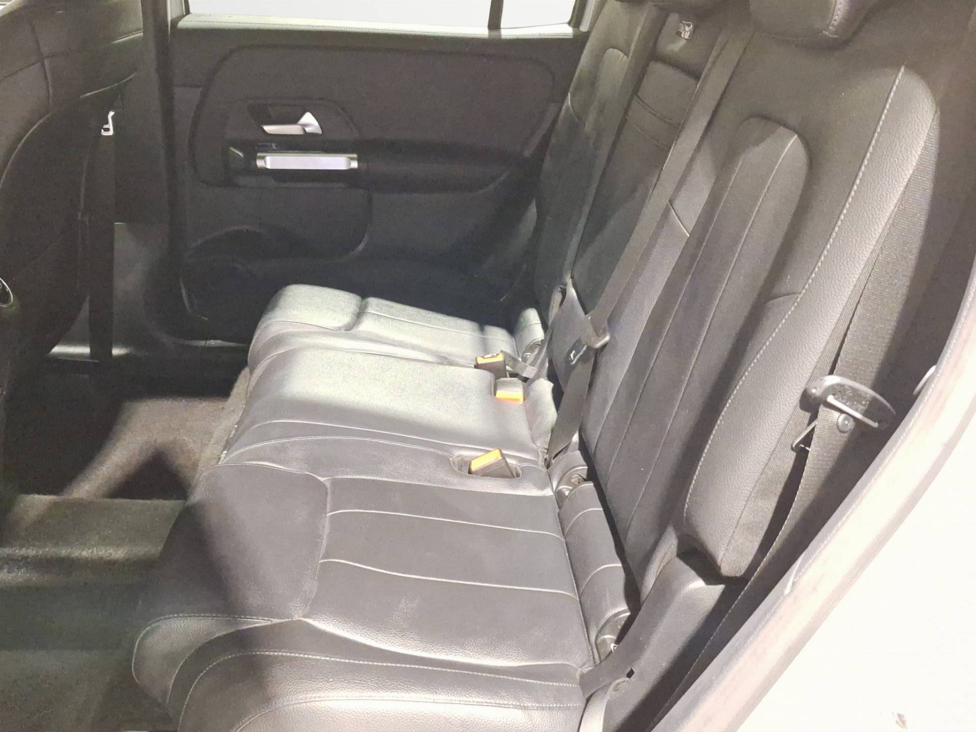 MERCEDES GLB - Foto 11