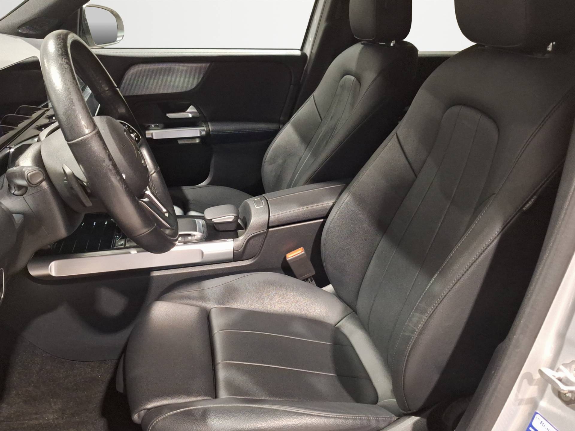 MERCEDES GLB - Foto 15