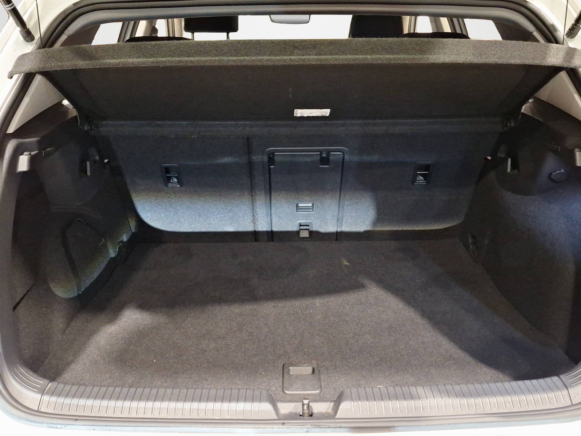 VOLKSWAGEN Golf - Foto 18