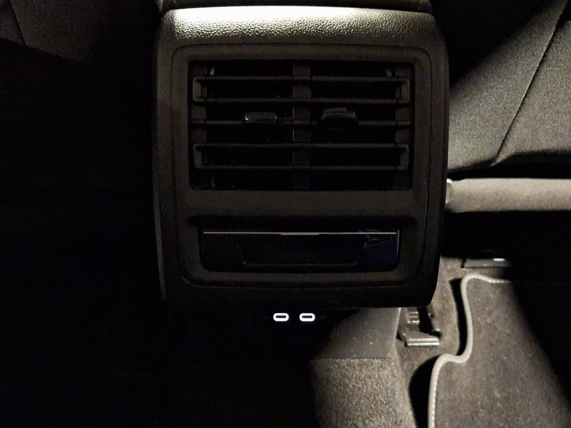 VOLKSWAGEN Golf - Foto 31