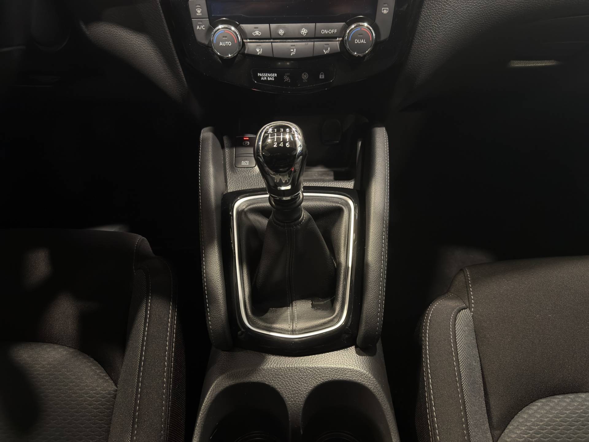 NISSAN Qashqai - Foto 13