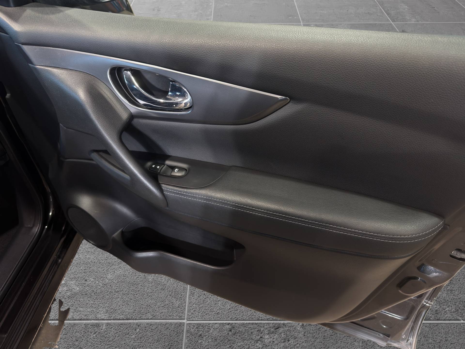 NISSAN Qashqai - Foto 16