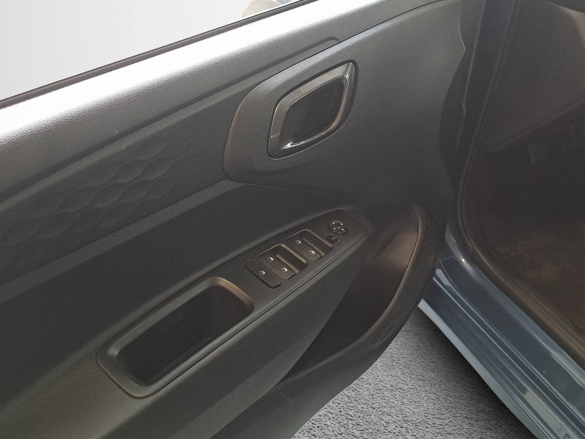 Auto Venduta - HYUNDAI I10 i10 1.0 mpi Connectline 63cv usata in pronta consegna - Brandini