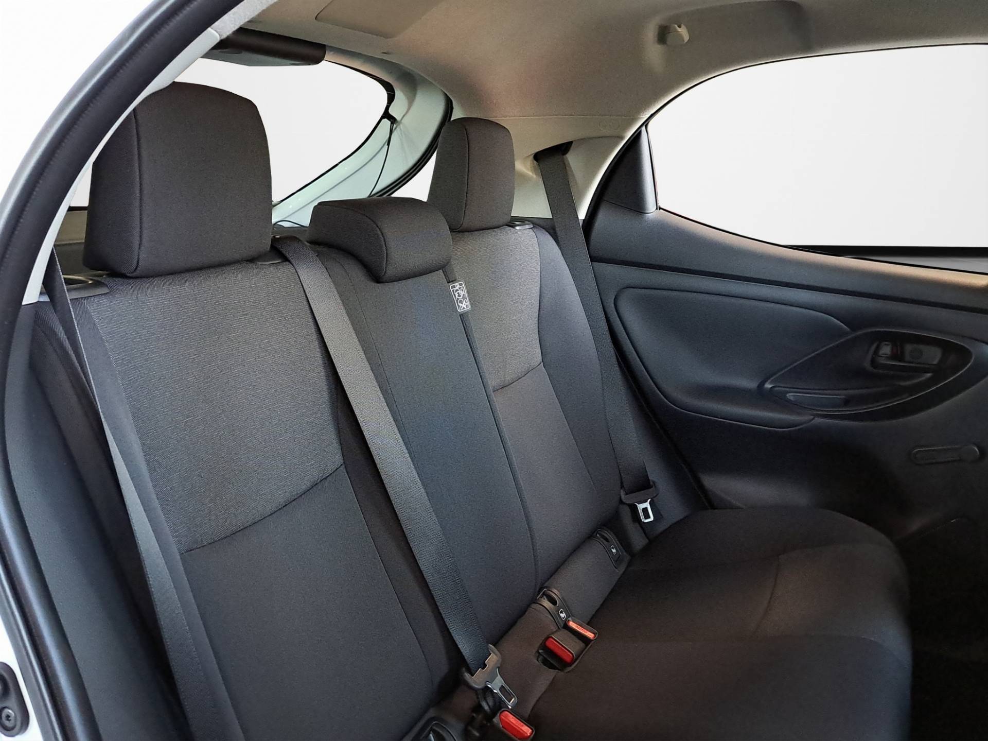 MAZDA Mazda2 - Foto 17