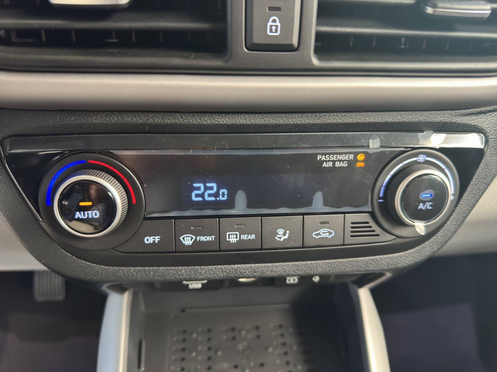 HYUNDAI I10 - Foto 13