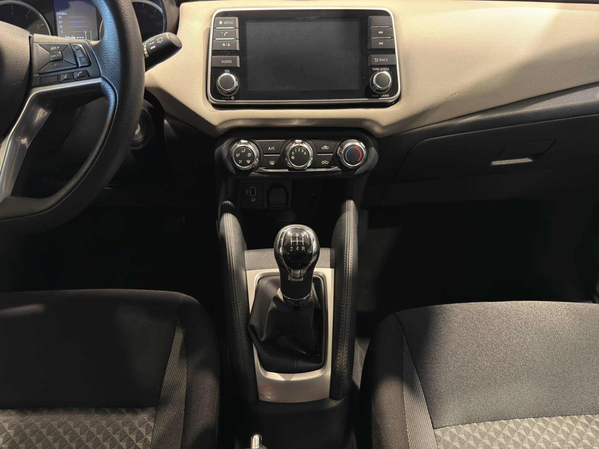 Auto Venduta - NISSAN Micra Micra 1.0 Acenta 100cv usata in pronta consegna - Brandini