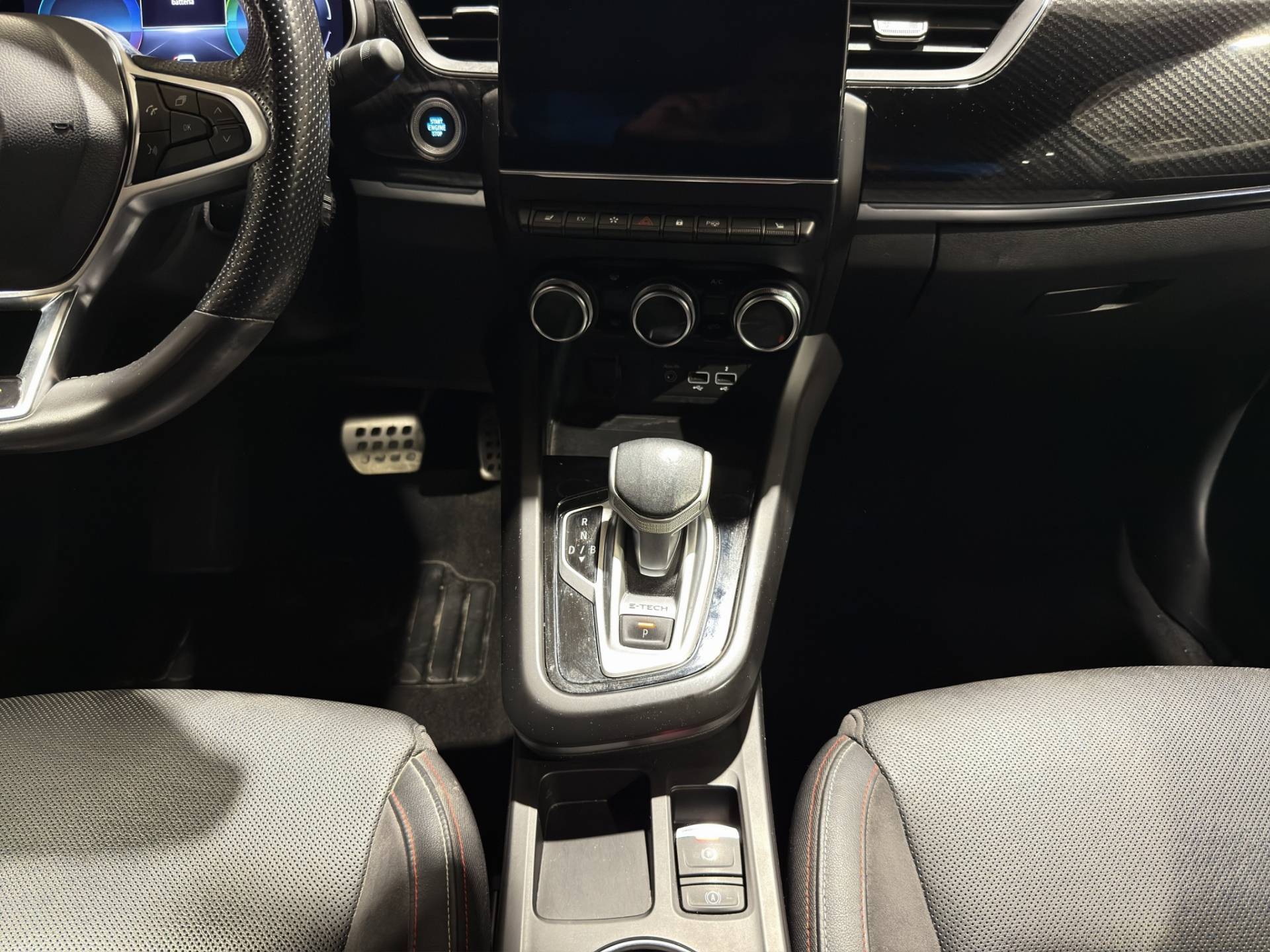 RENAULT Arkana - Foto 13