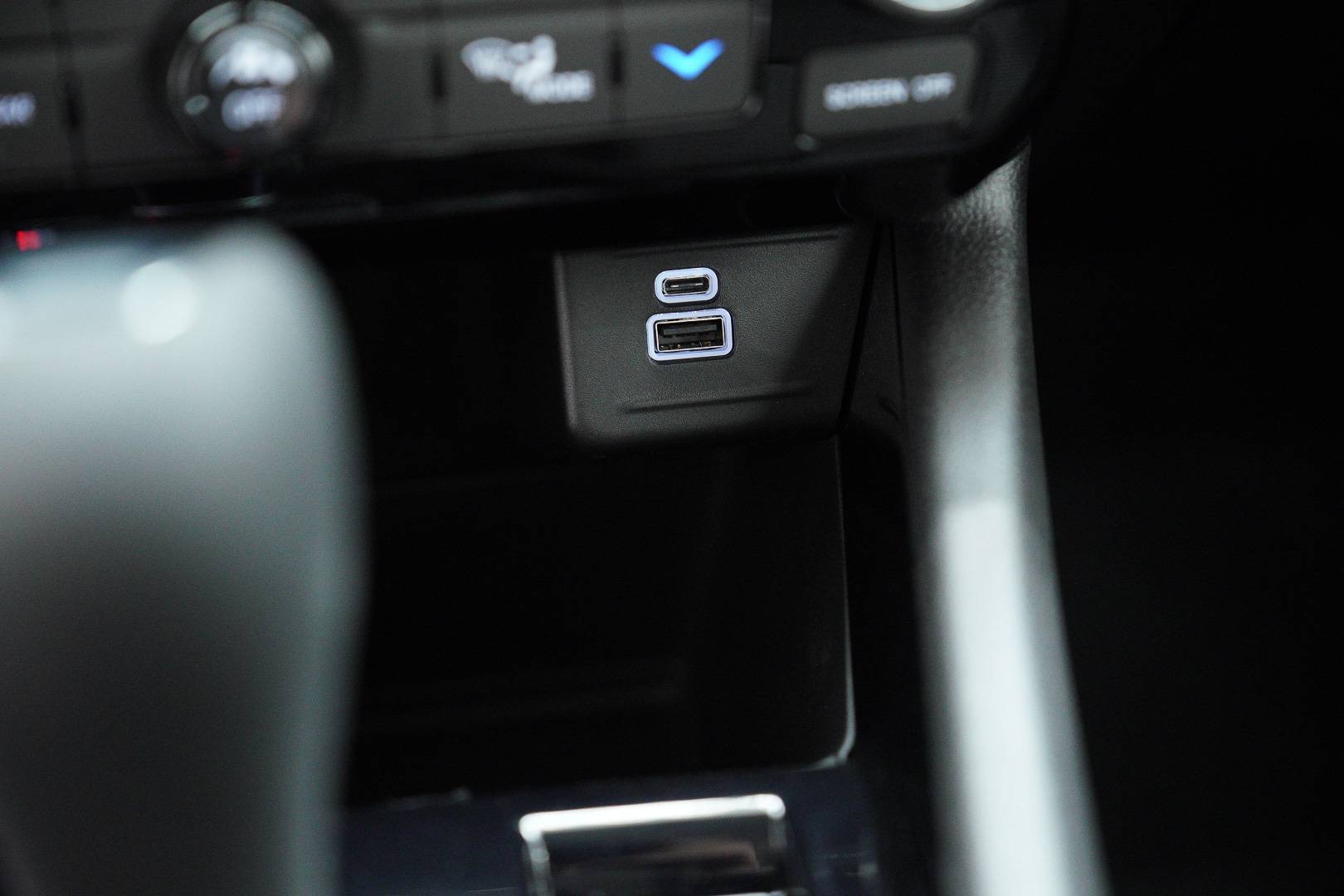 JEEP Compass - Foto 18