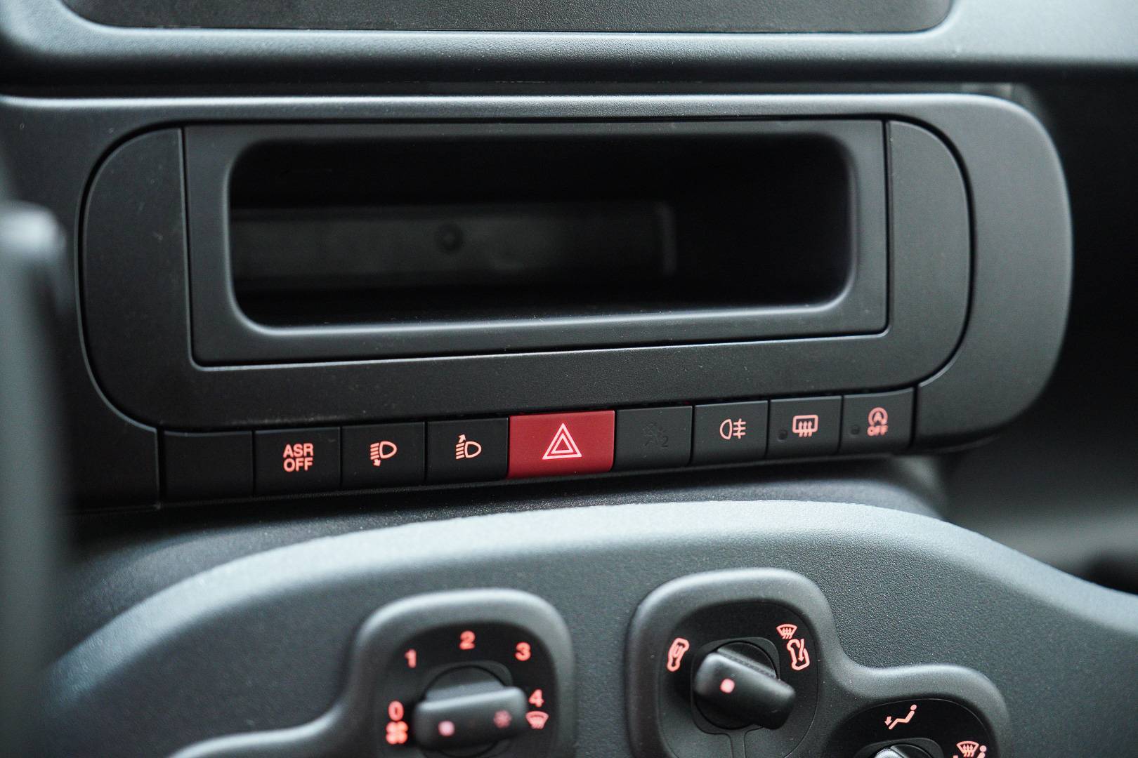 FIAT Panda Pandina 1.0 firefly hybrid Pop s&s 65cv usata in pronta consegna - Brandini