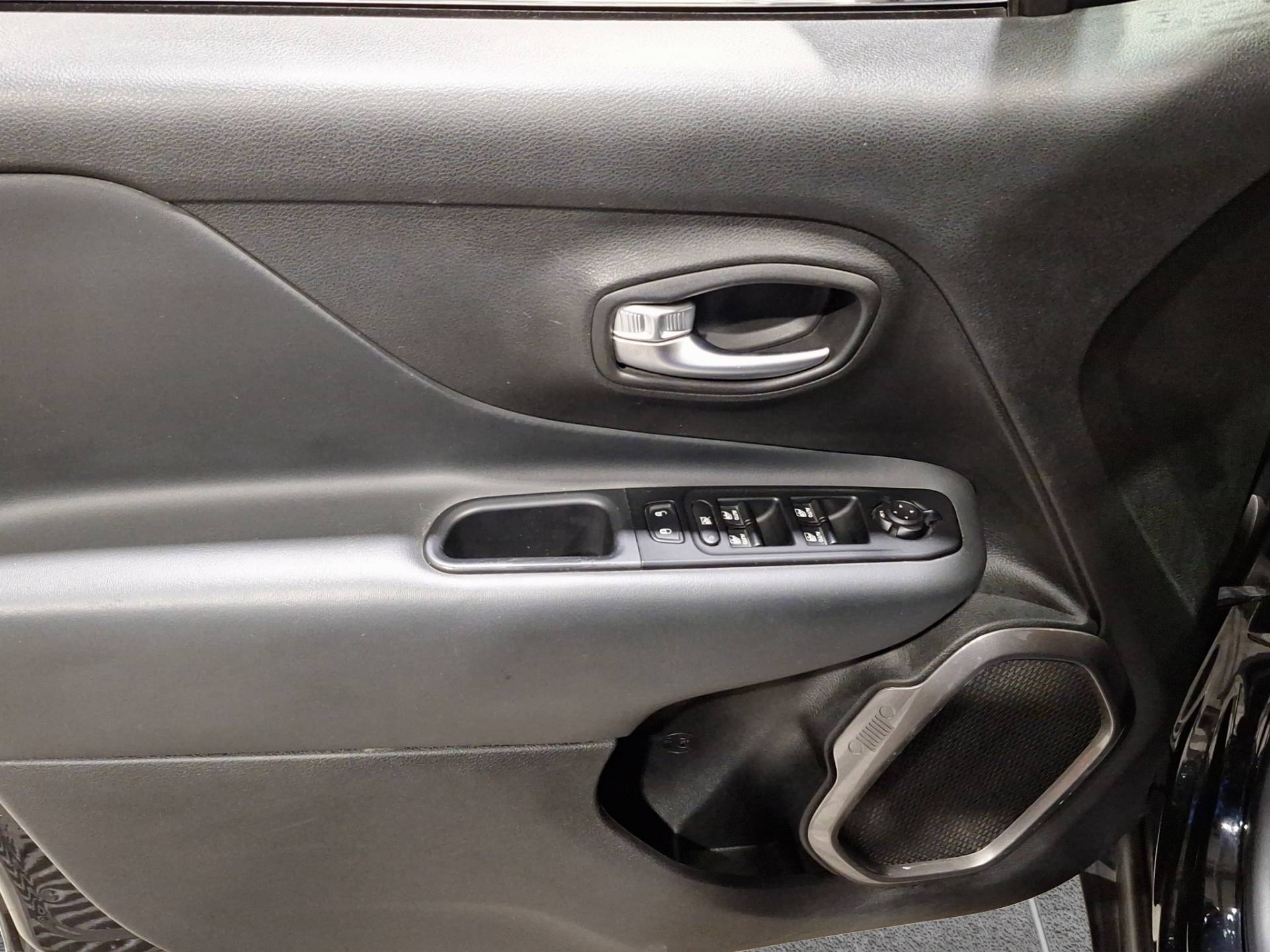 JEEP Renegade - Foto 8