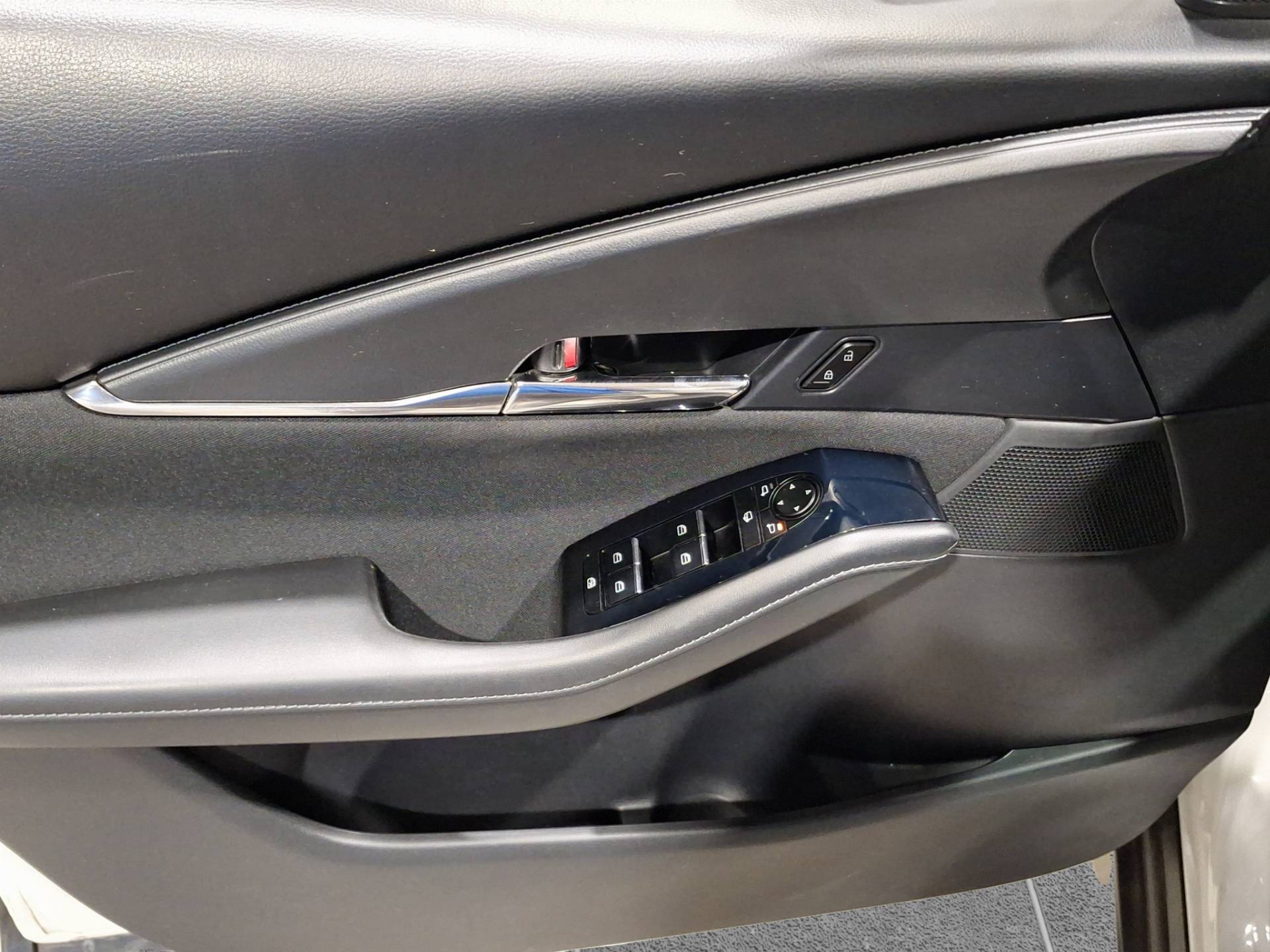 MAZDA CX-30 - Foto 8