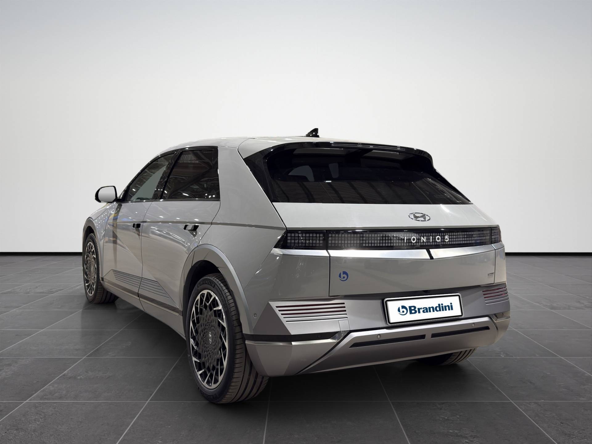 HYUNDAI IONIQ 5 - Foto 4