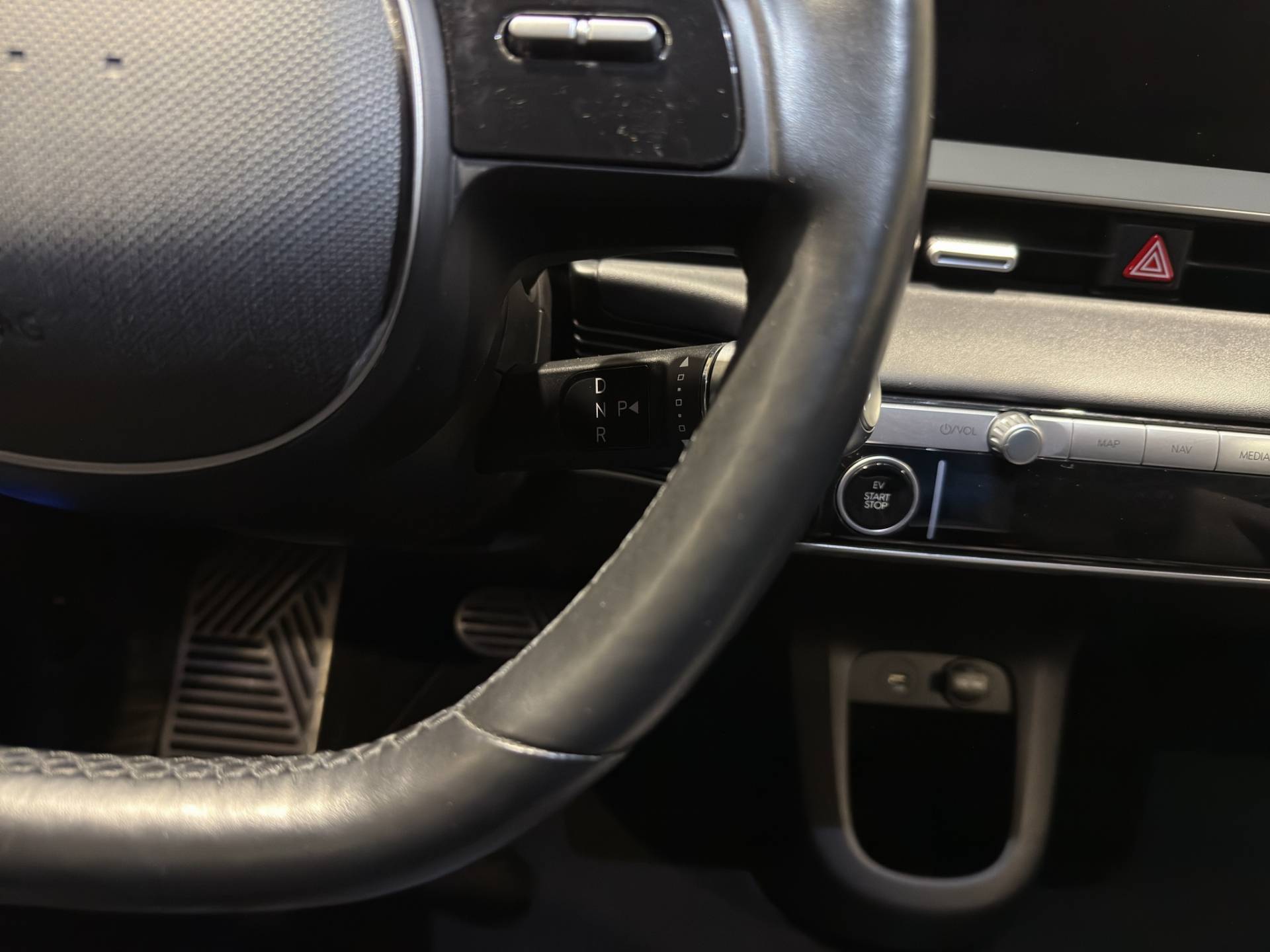 HYUNDAI IONIQ 5 - Foto 13