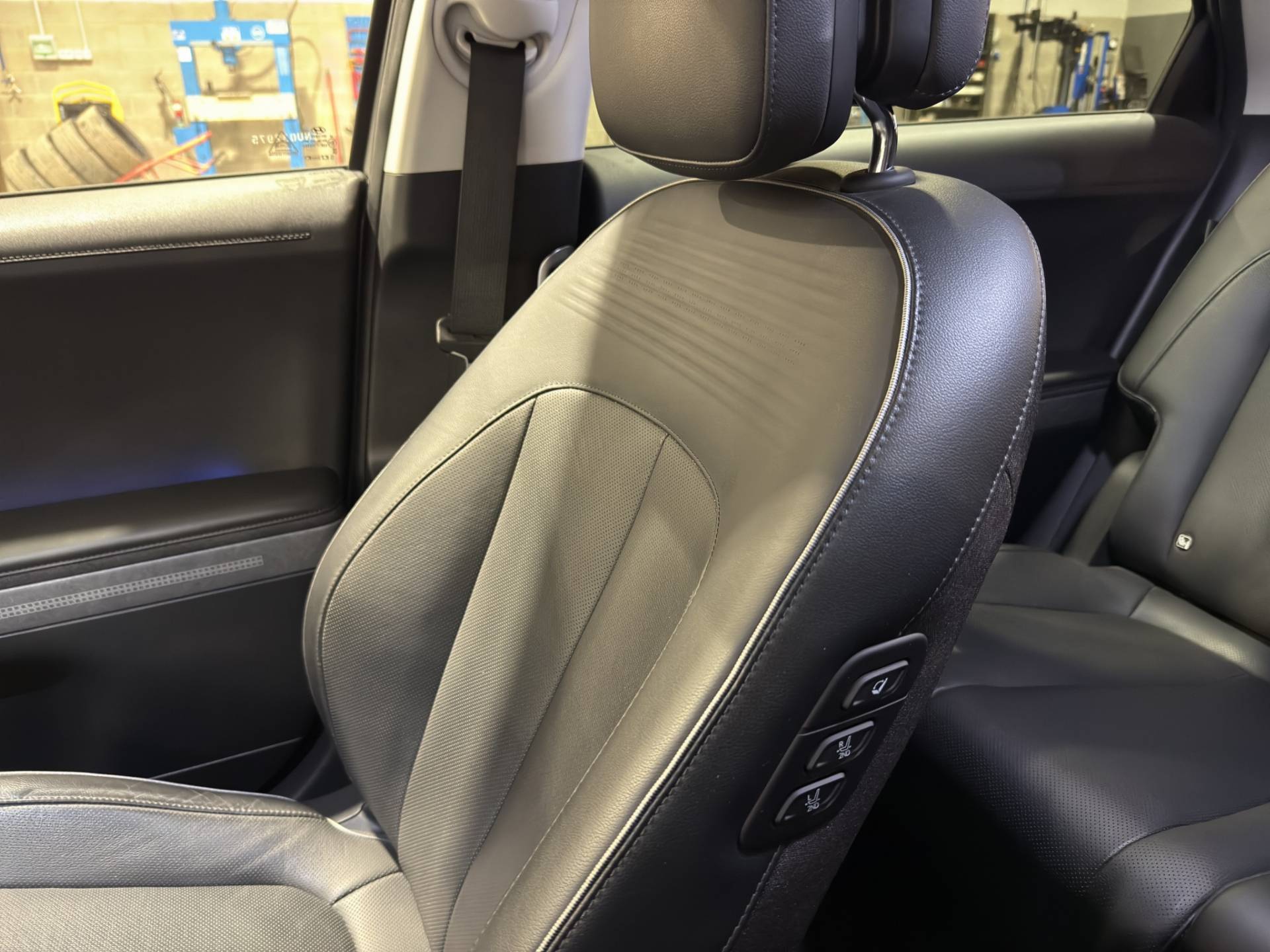 HYUNDAI IONIQ 5 - Foto 24