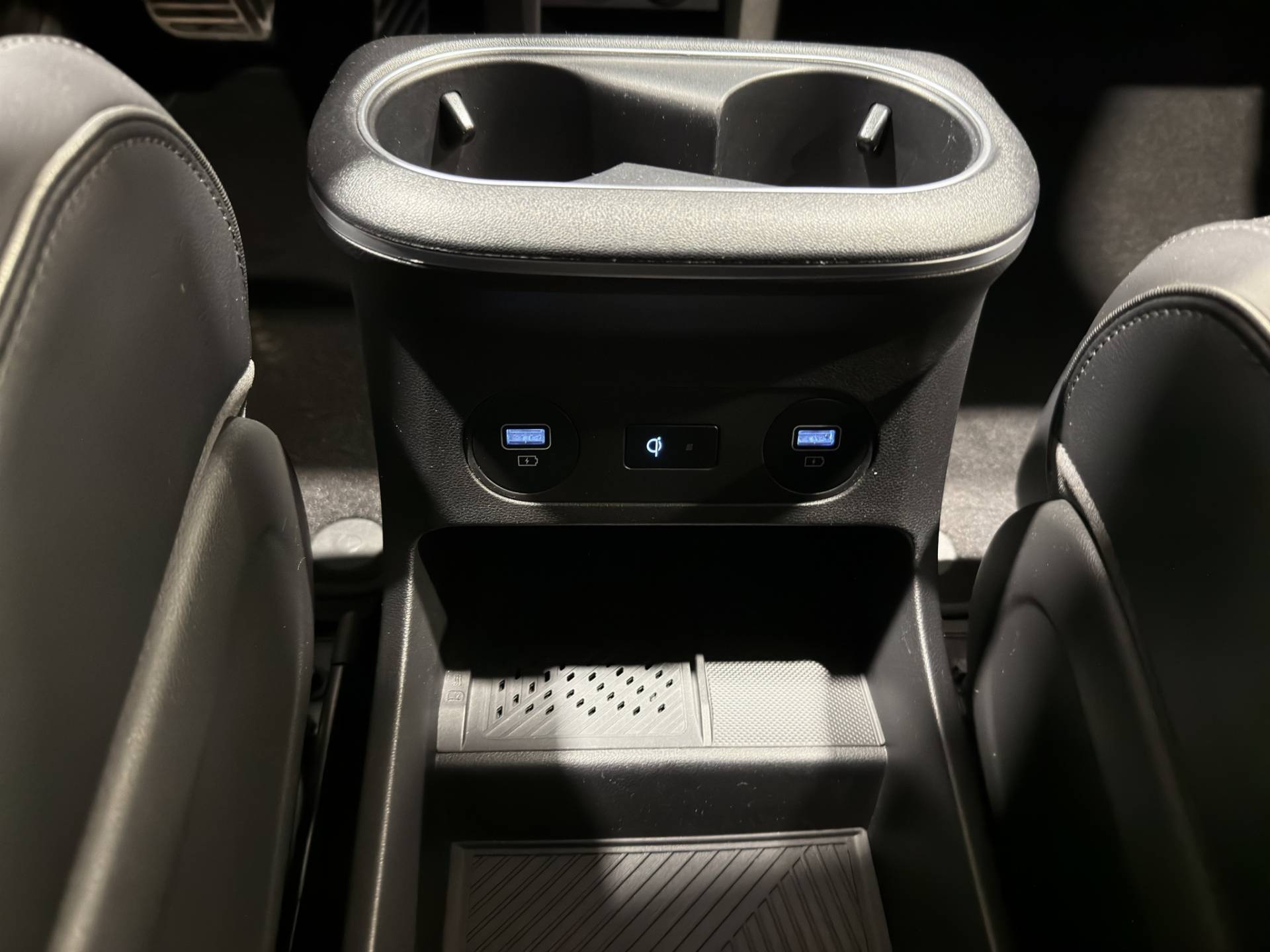 HYUNDAI IONIQ 5 - Foto 30