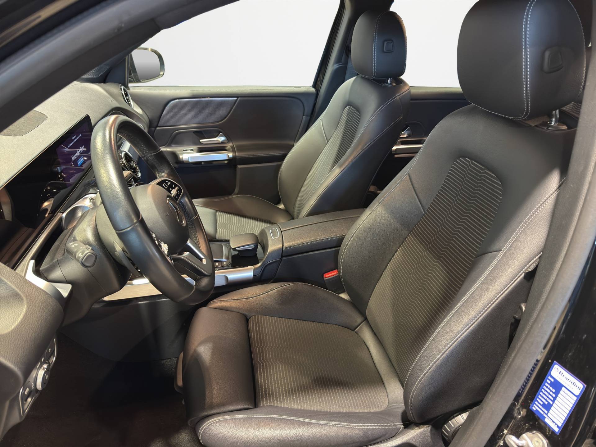 MERCEDES GLB - Foto 7