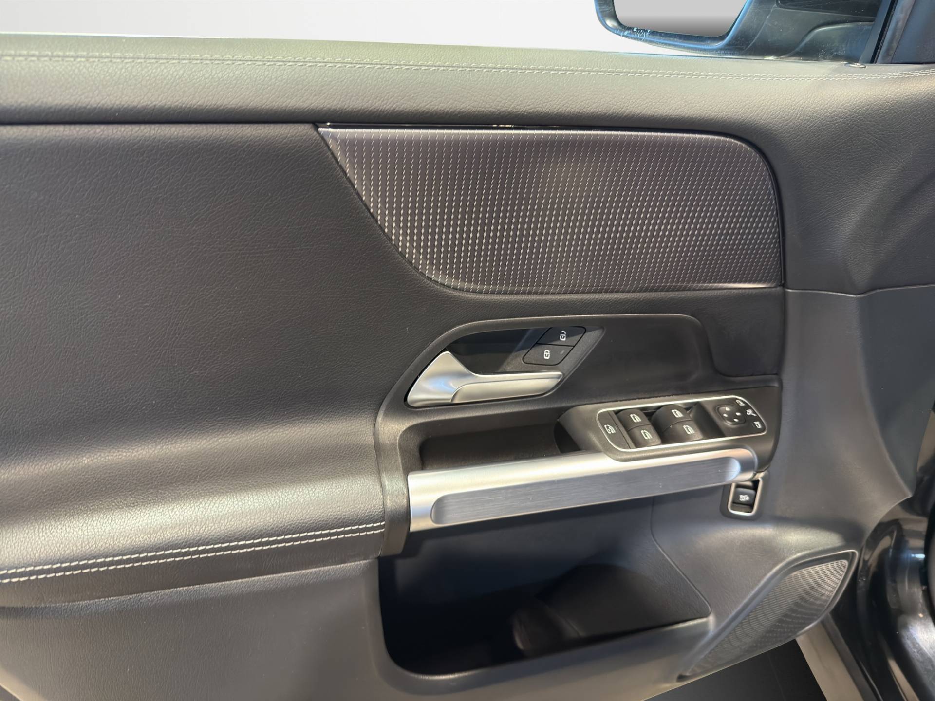 MERCEDES GLB - Foto 8