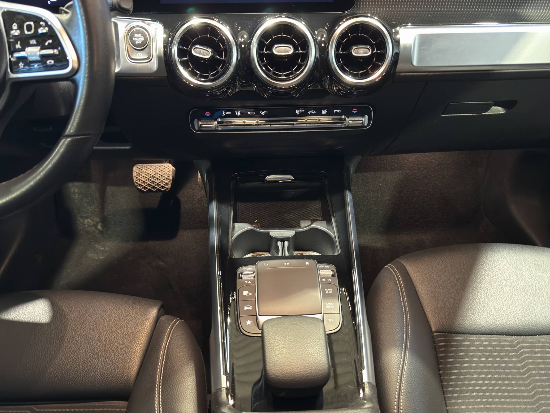 MERCEDES GLB - Foto 13