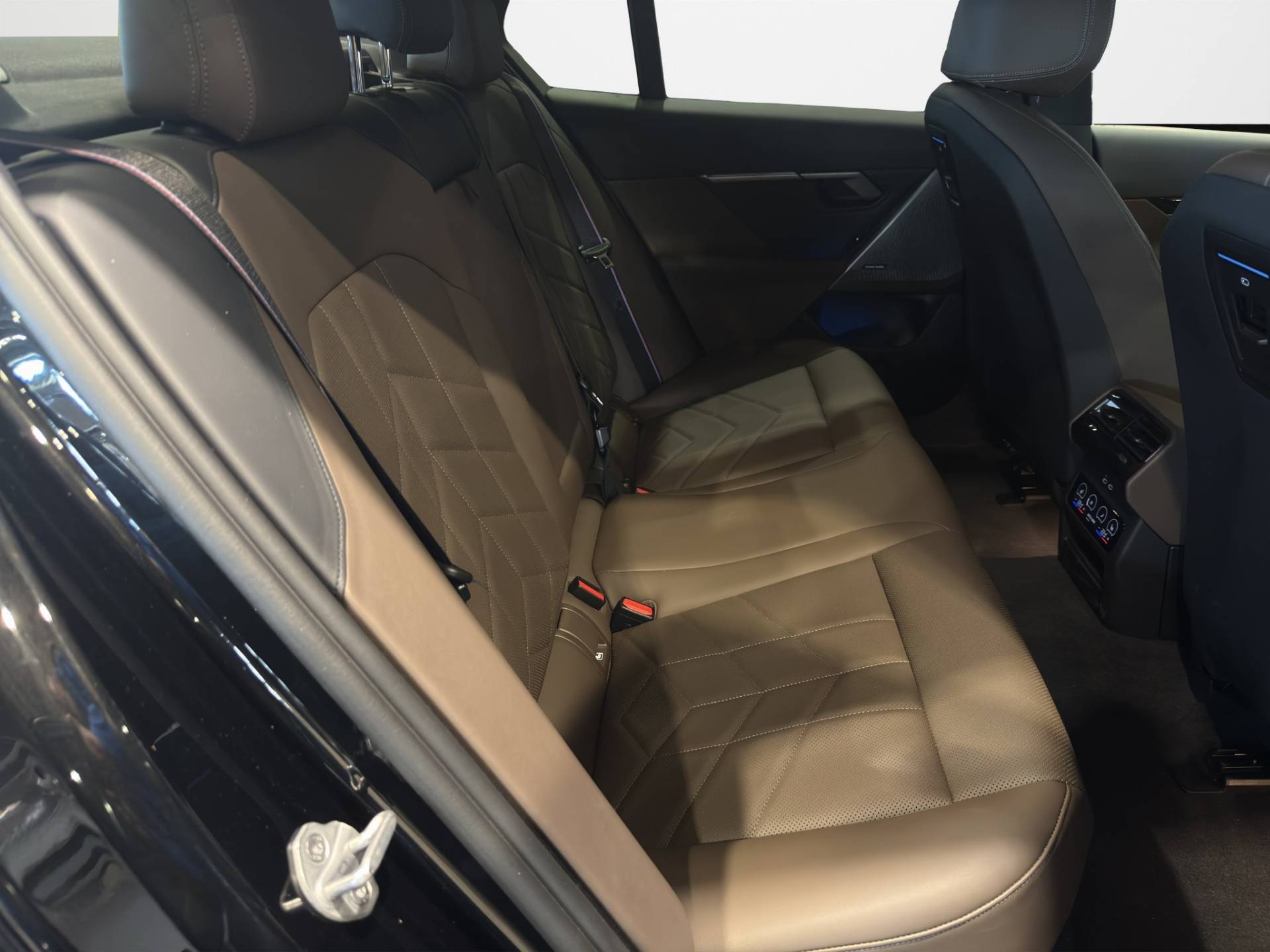 BMW Serie 5 Berlina i5 M60 MSport Pro usata in pronta consegna - Brandini