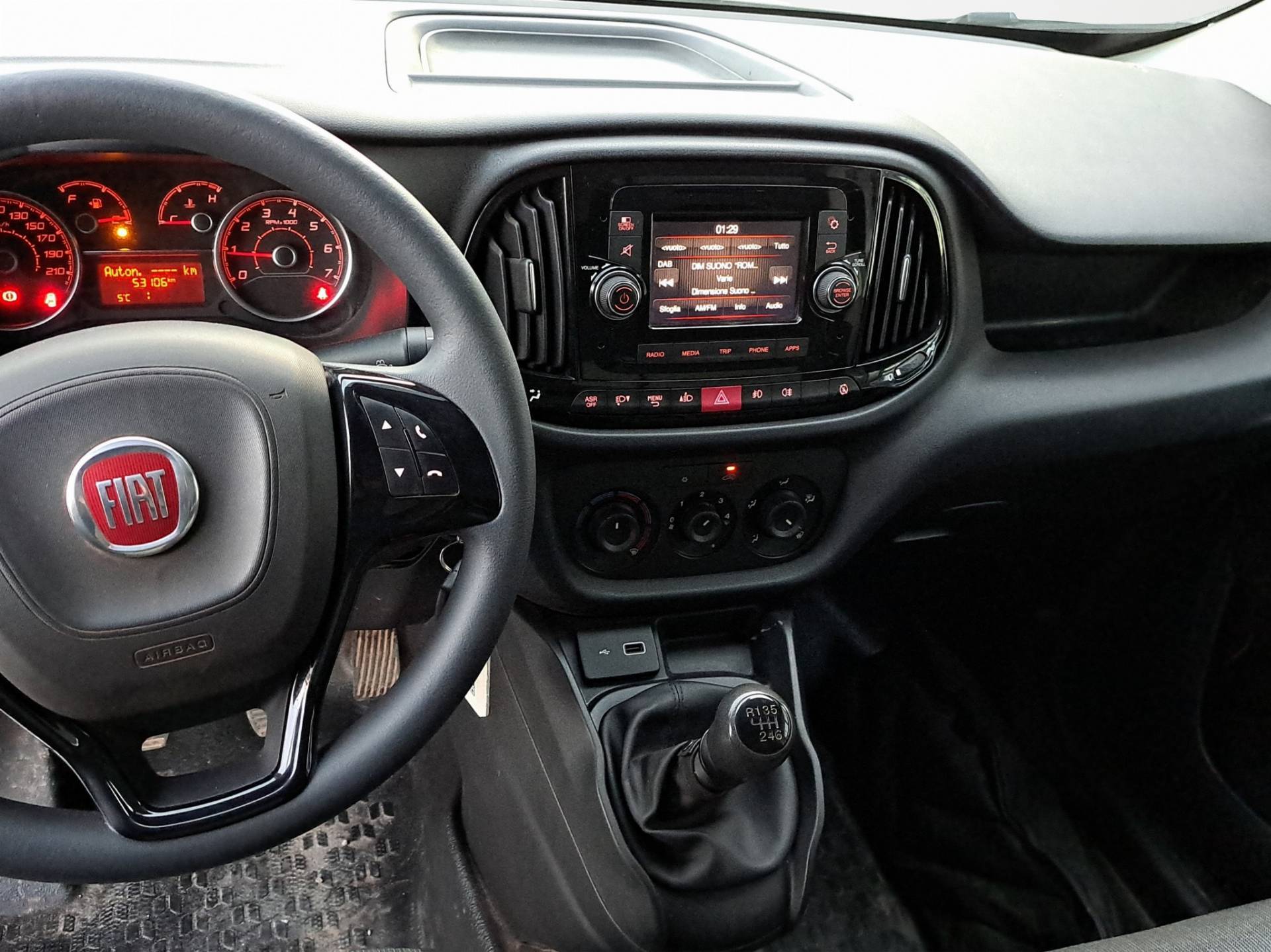 FIAT Doblo Cargo - Foto 12