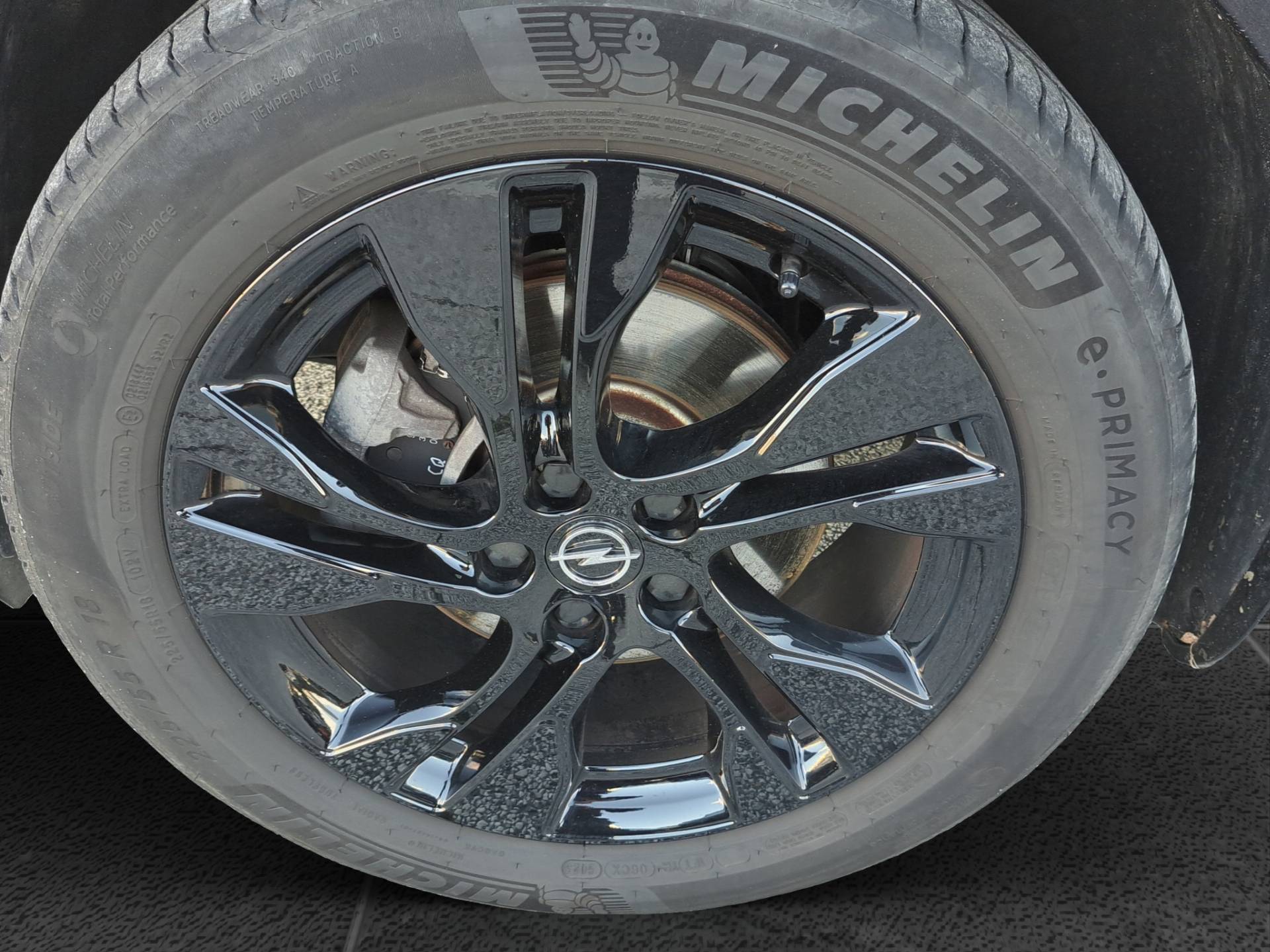 OPEL Grandland - Foto 19