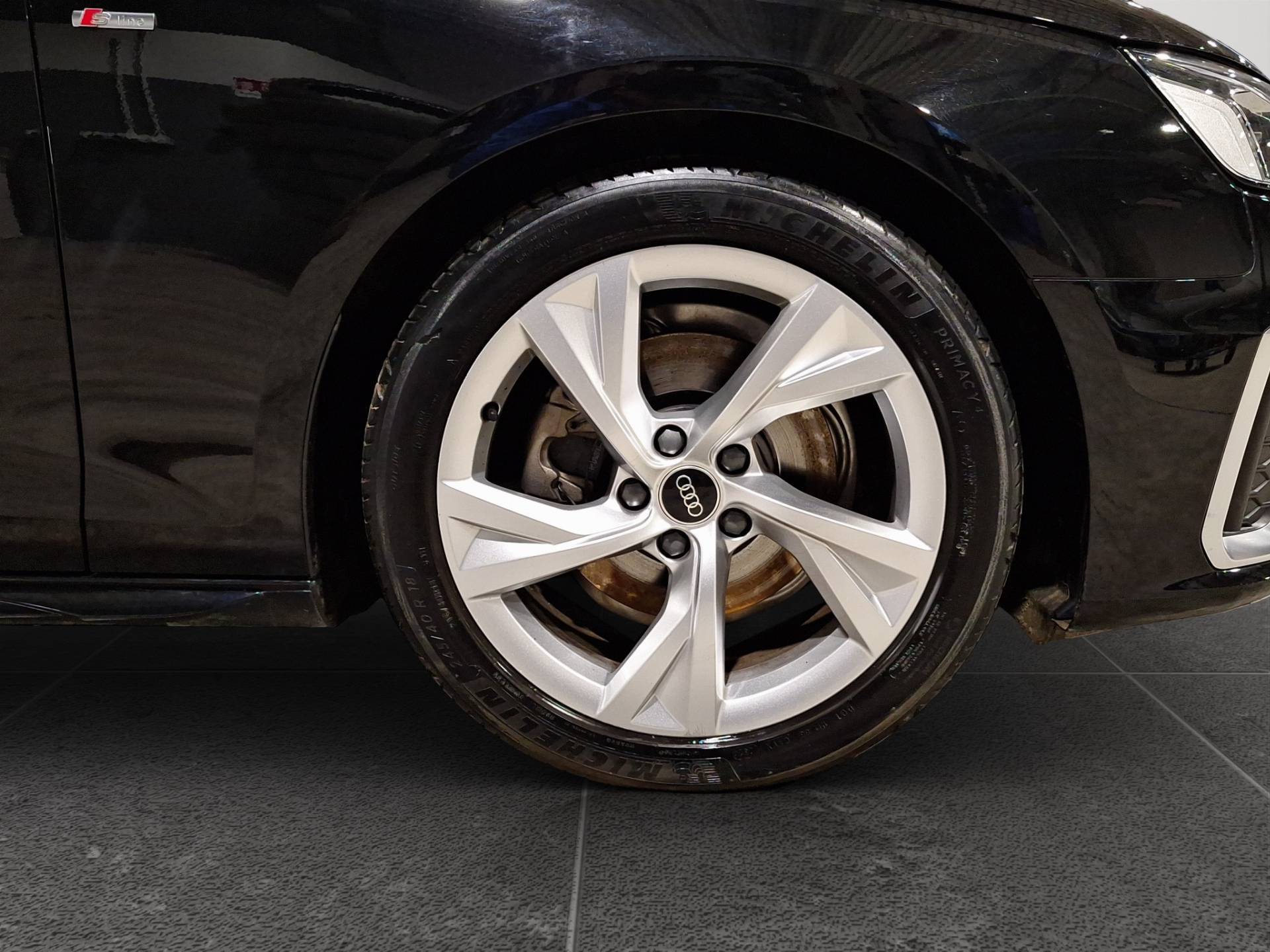 AUDI A4 - Foto 22
