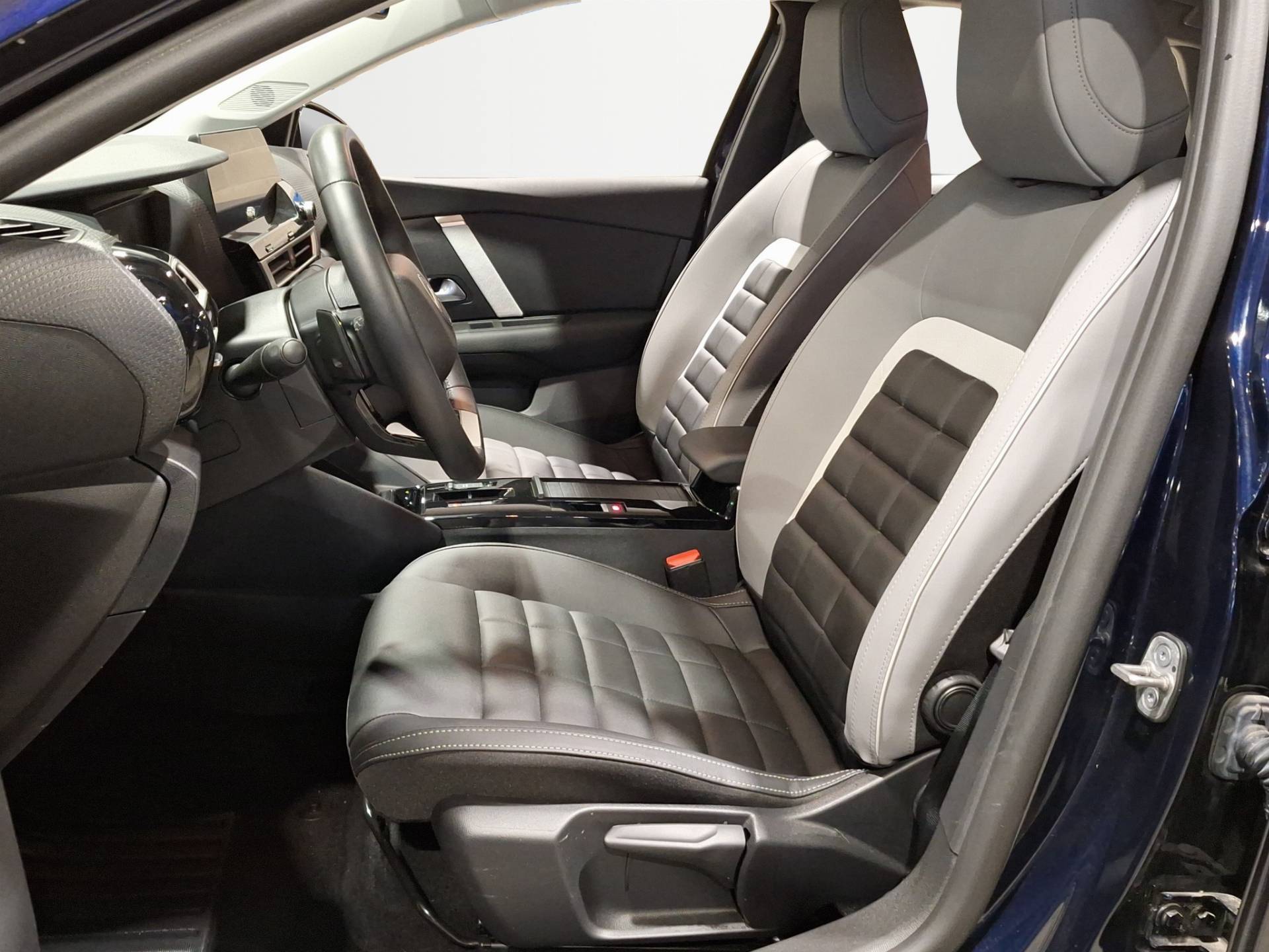 CITROEN C4 C4 1.2 hybrid Max 136cv e-dcs6 usata in pronta consegna - Brandini