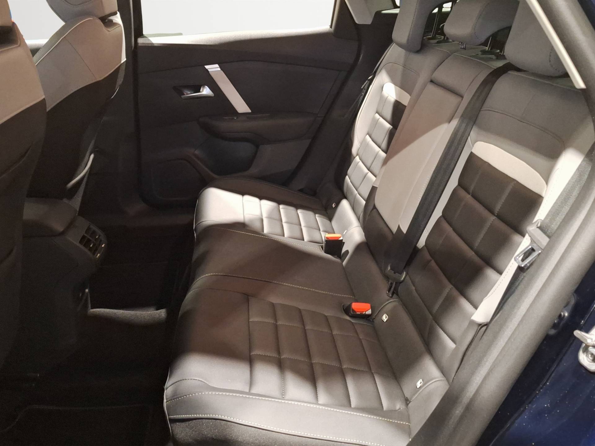 CITROEN C4 C4 1.2 hybrid Max 136cv e-dcs6 usata in pronta consegna - Brandini