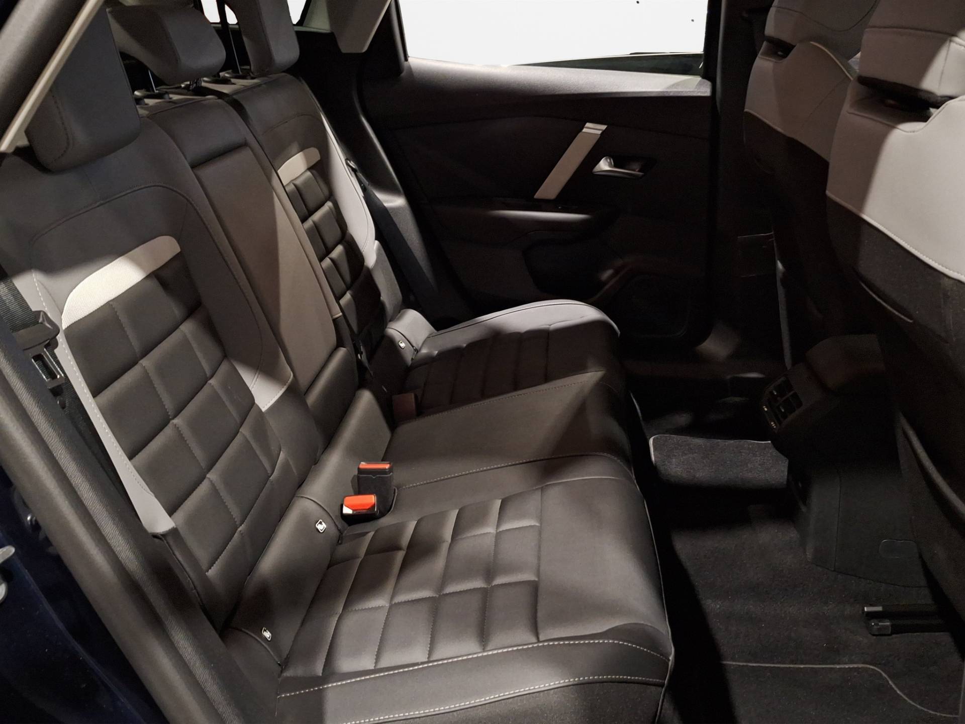 CITROEN C4 C4 1.2 hybrid Max 136cv e-dcs6 usata in pronta consegna - Brandini