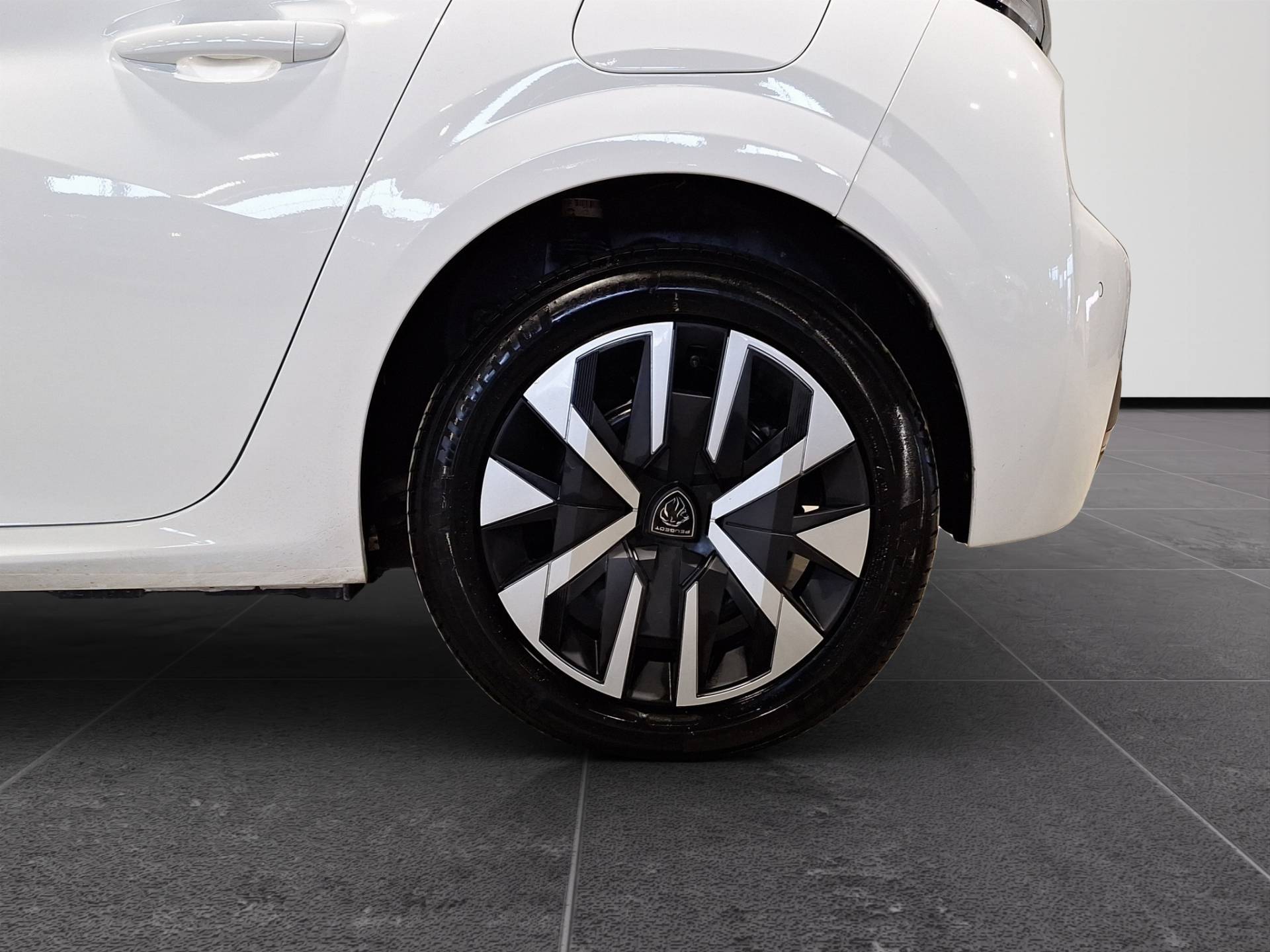 PEUGEOT 208 208 50 kWh Style usata in pronta consegna - Brandini