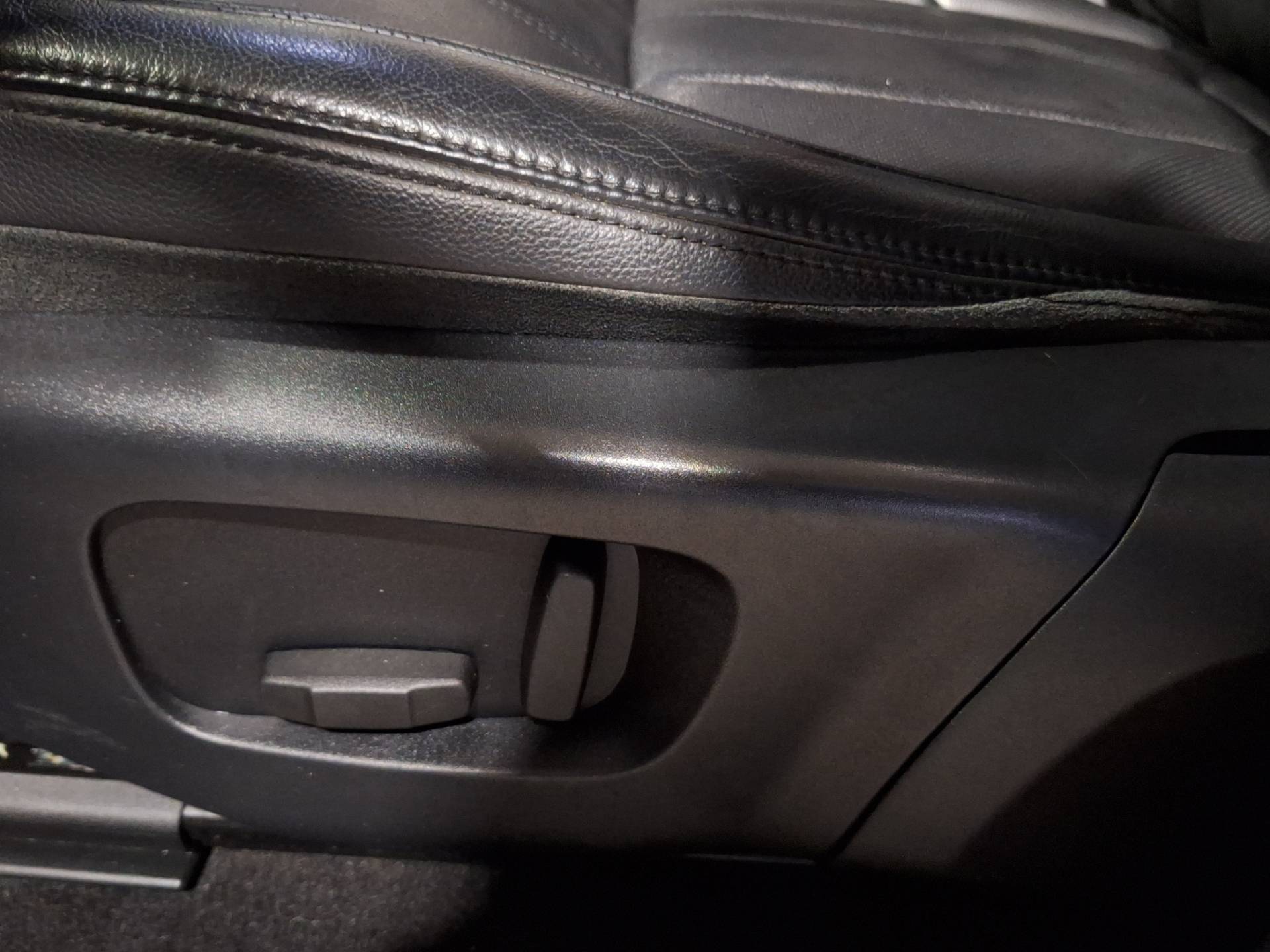 LAND ROVER Range Rover Evoque Range Rover Evoque 2.0d i4 mhev S awd 150cv auto usata in pronta consegna - Brandini