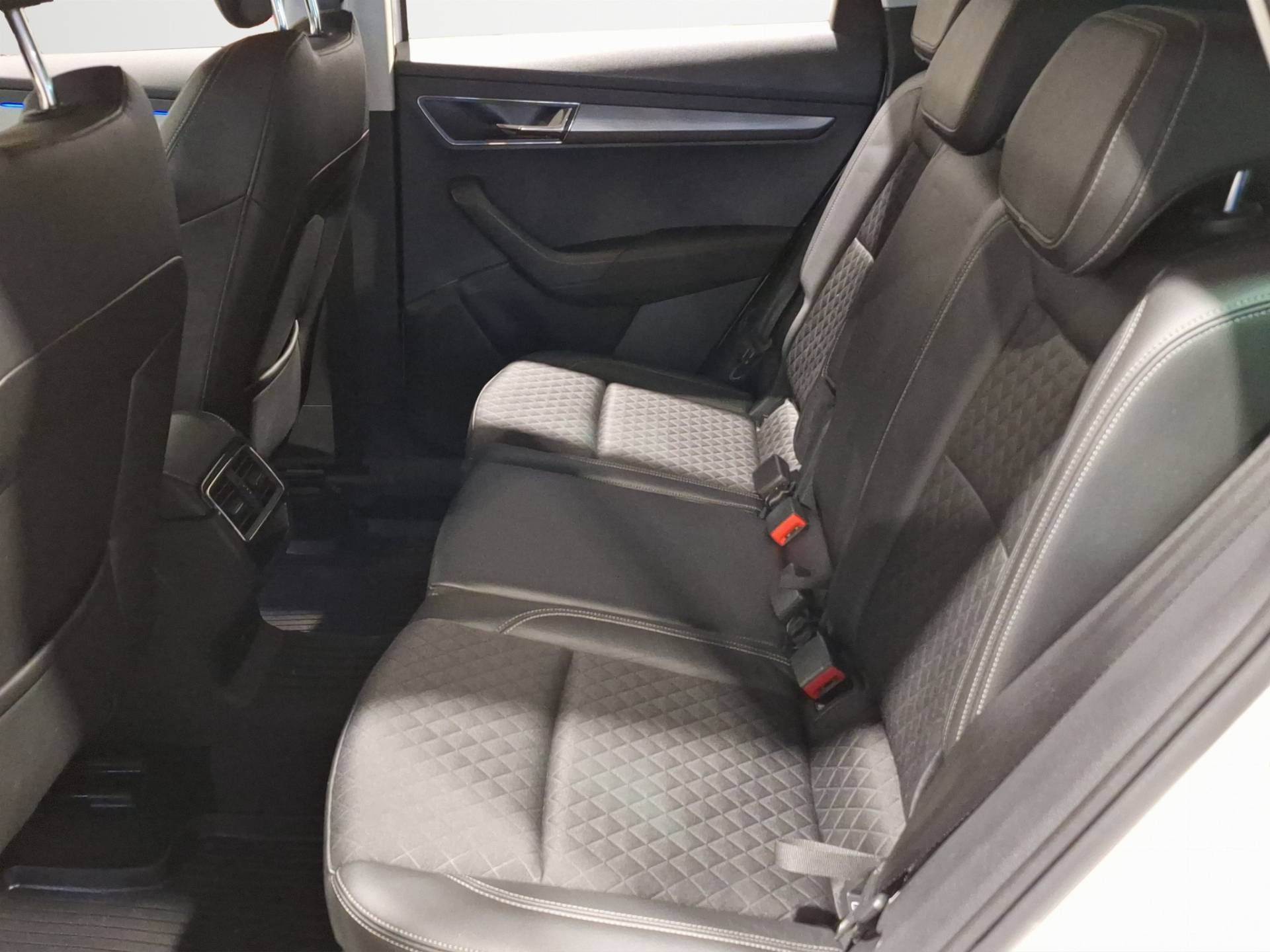 SKODA Karoq Karoq 1.6 tdi Style dsg usata in pronta consegna - Brandini