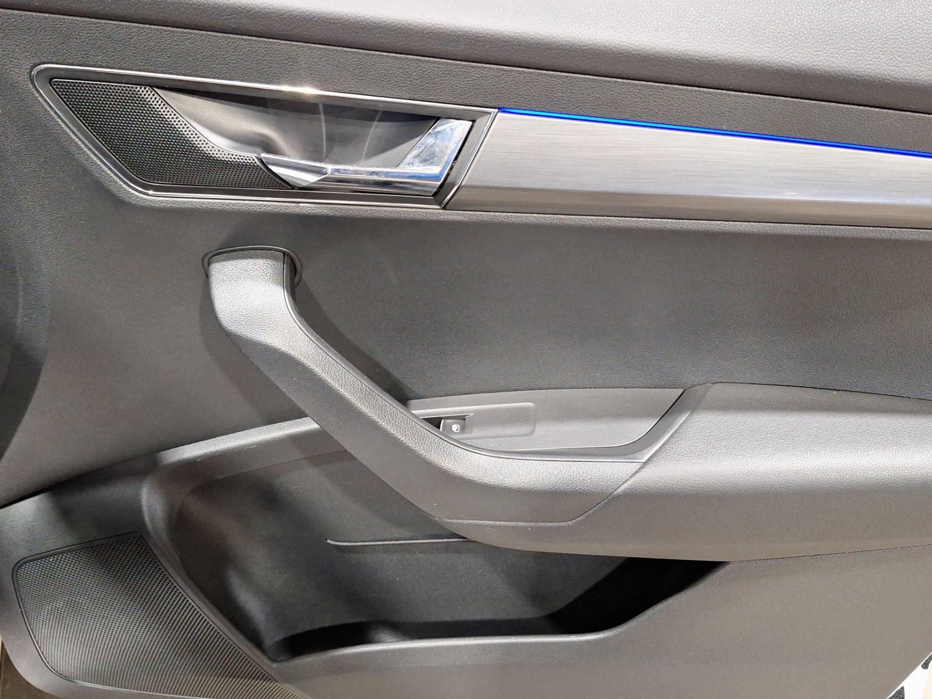 SKODA Karoq Karoq 1.6 tdi Style dsg usata in pronta consegna - Brandini