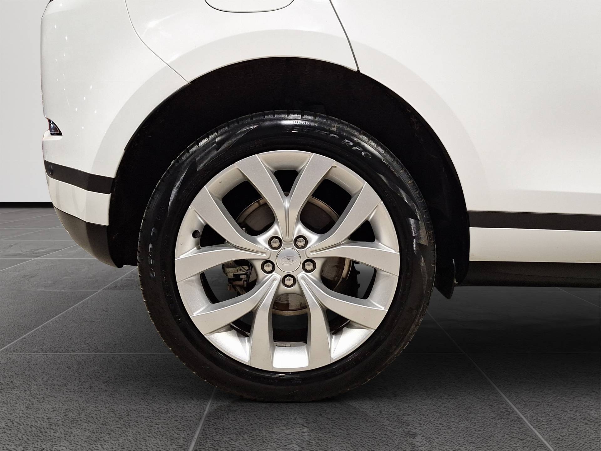 LAND ROVER Range Rover Evoque Range Rover Evoque 2.0d i4 mhev SE awd 163cv auto usata in pronta consegna - Brandini