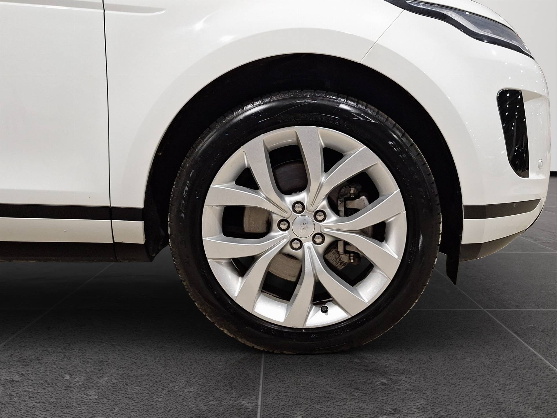 LAND ROVER Range Rover Evoque Range Rover Evoque 2.0d i4 mhev SE awd 163cv auto usata in pronta consegna - Brandini