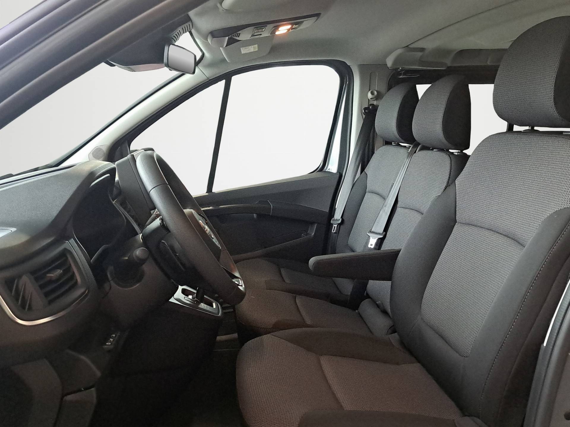 NISSAN Primastar Primastar Bus L1H1 27Q 150cv auto usata in pronta consegna - Brandini