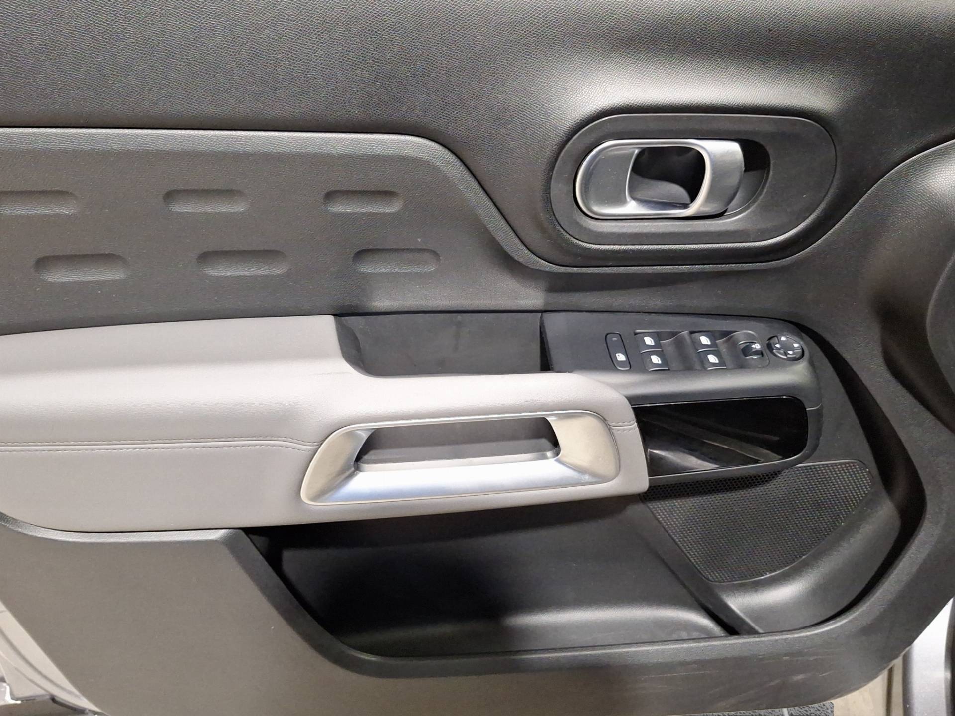 CITROEN C5 Aircross C5 Aircross 1.5 bluehdi Shine s&s 130cv usata in pronta consegna - Brandini