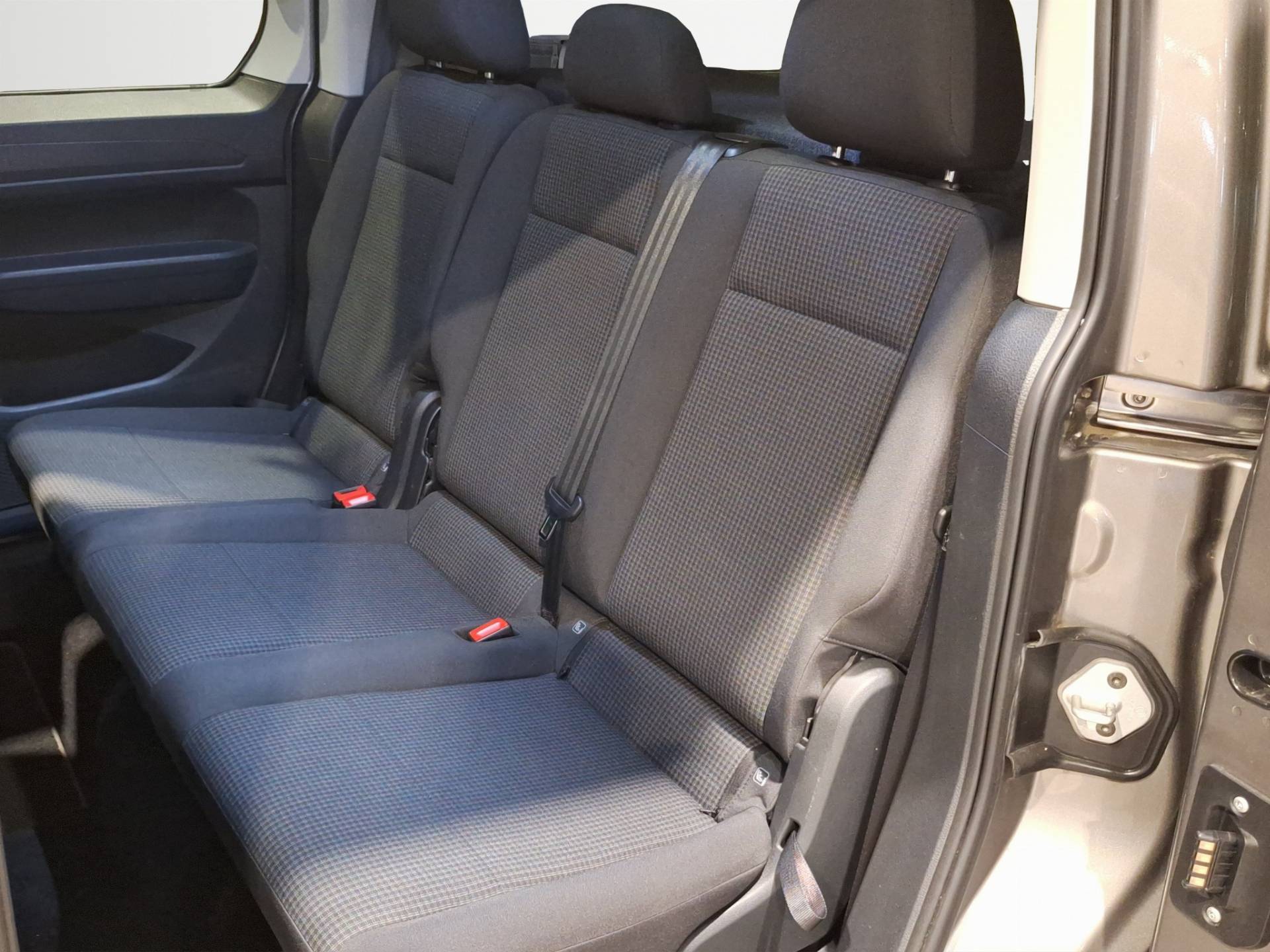 VOLKSWAGEN Caddy Caddy California 2.0 tdi 122cv dsg7 usata in pronta consegna - Brandini