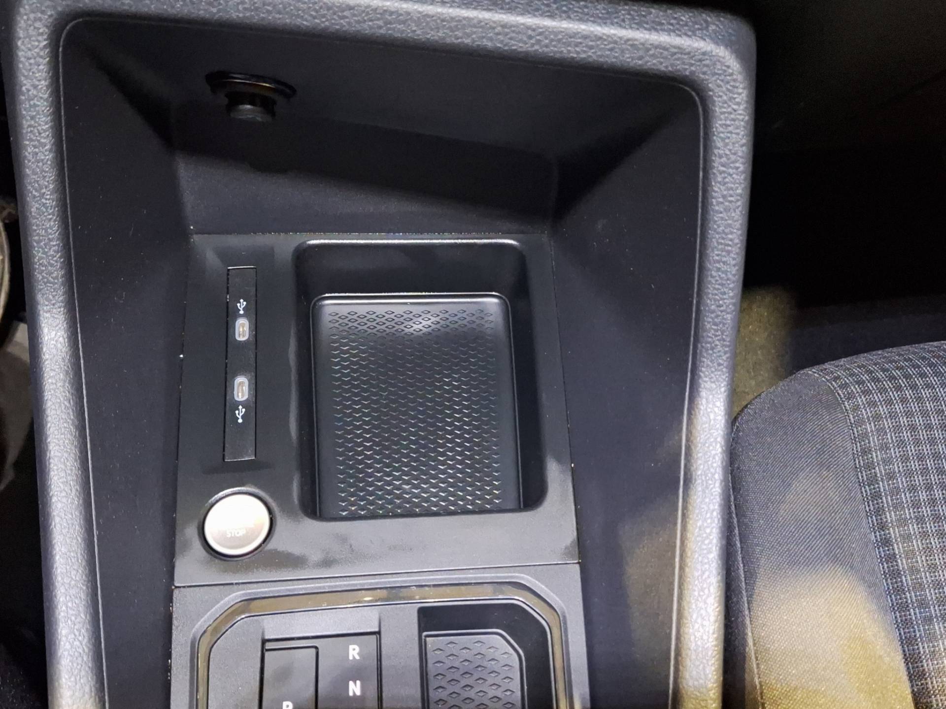 VOLKSWAGEN Caddy Caddy California 2.0 tdi 122cv dsg7 usata in pronta consegna - Brandini